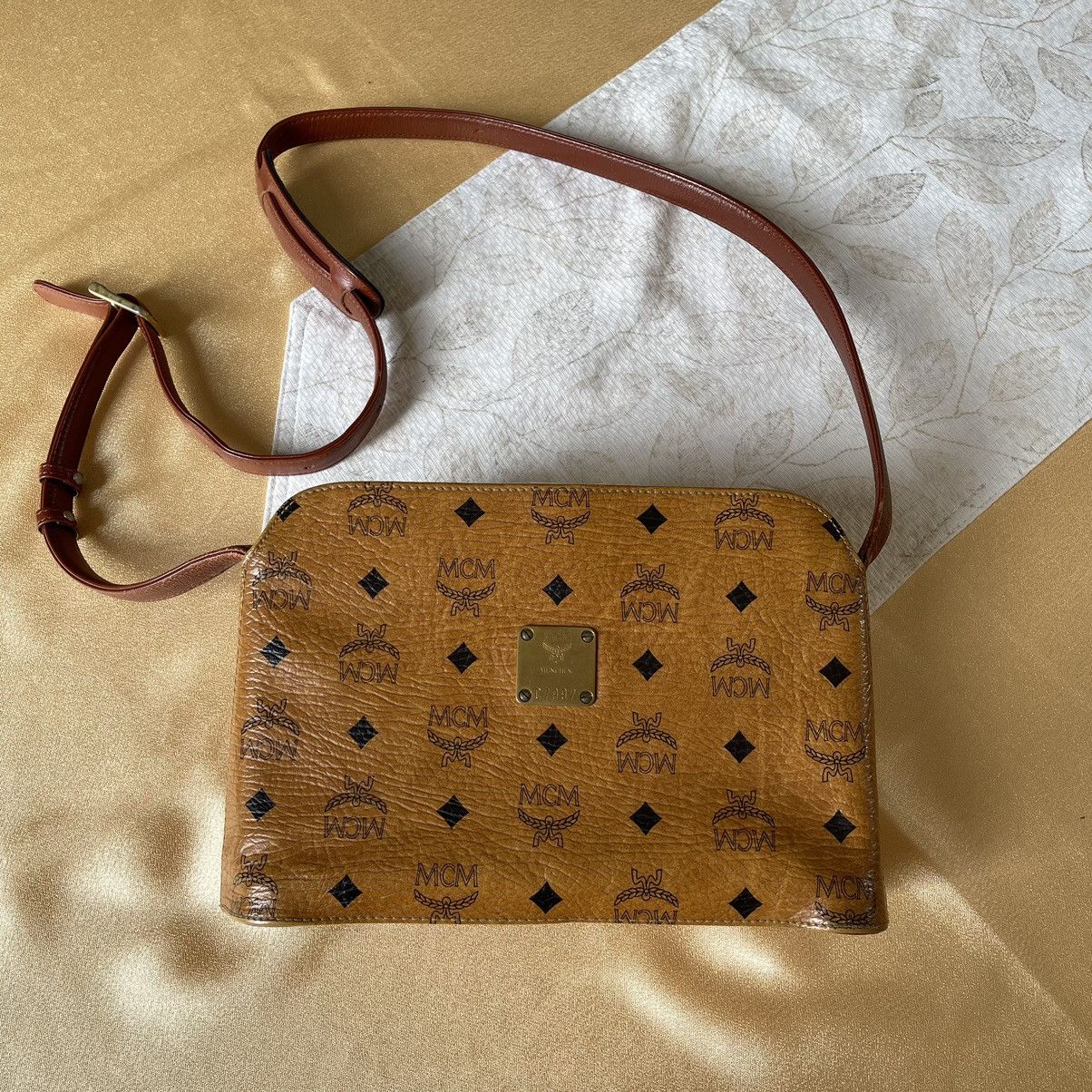 MCM MCM MUNCHEN C7997 leather slingbag Size ONE SIZE - 1 Thumbnail