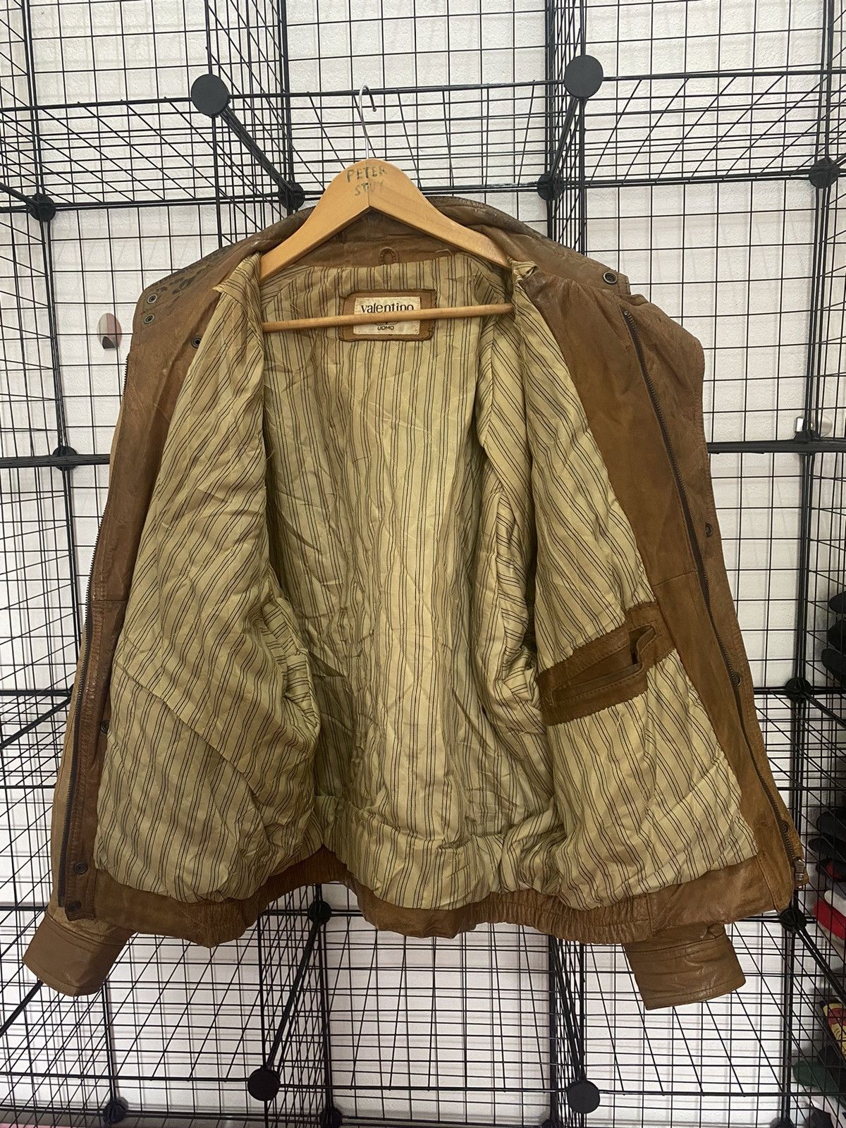 Valentino × Vintage 🔥VINTAGE 90’s VALENTINO LEATHER BOMBER JACKET Size US L / EU 52-54 / 3 - 11 Thumbnail