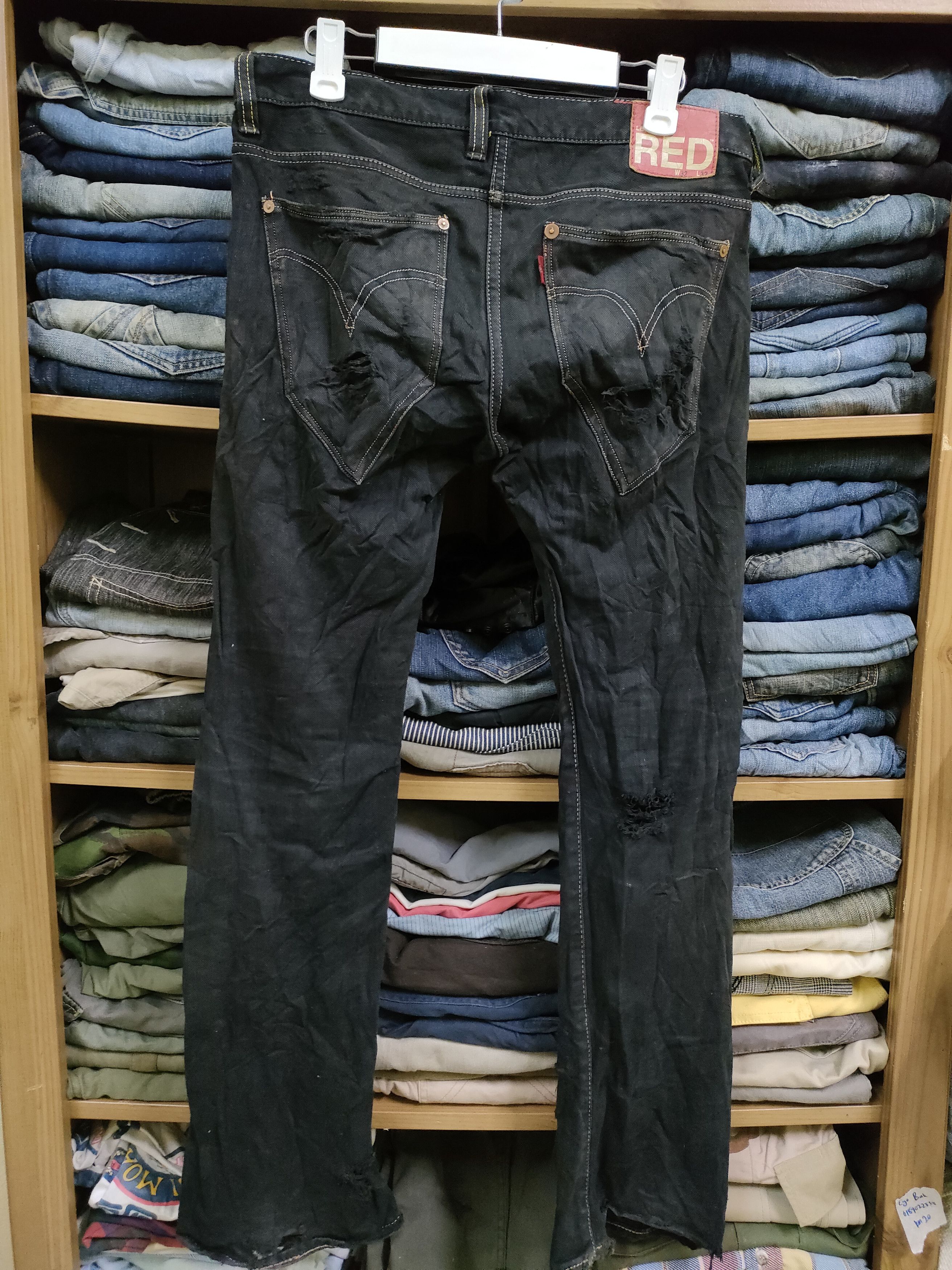 Levi's Levis Red Distressed Pants Size US 32 / EU 48 - 2 Thumbnail