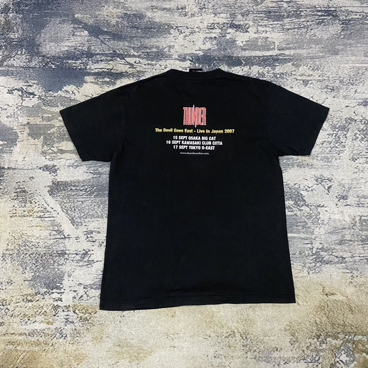 Band Tees Vintage Y2K Thunder Devil Live Tour Japan Hard Rock Band Tee Size US M / EU 48-50 / 2 - 2 Thumbnail