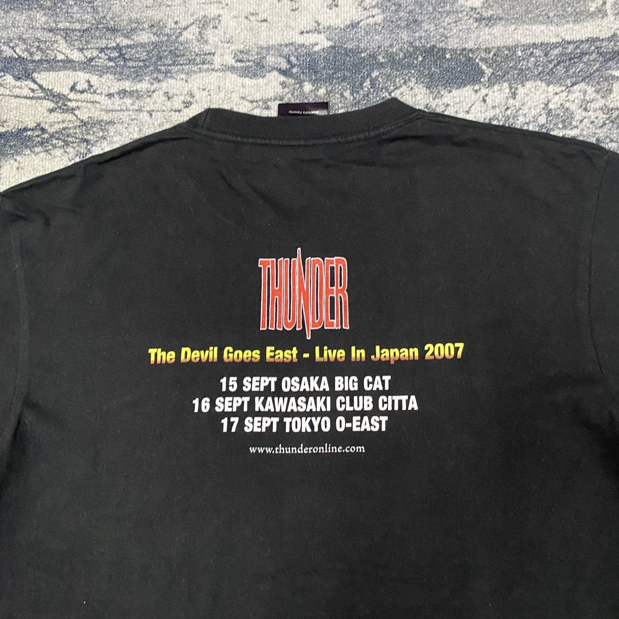 Band Tees Vintage Y2K Thunder Devil Live Tour Japan Hard Rock Band Tee Size US M / EU 48-50 / 2 - 5 Thumbnail