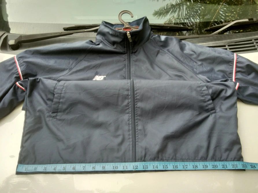 New Balance LIGHTLAYERS 10/10 NEW BALANCE JACKET Size US XL / EU 56 / 4 - 13 Thumbnail