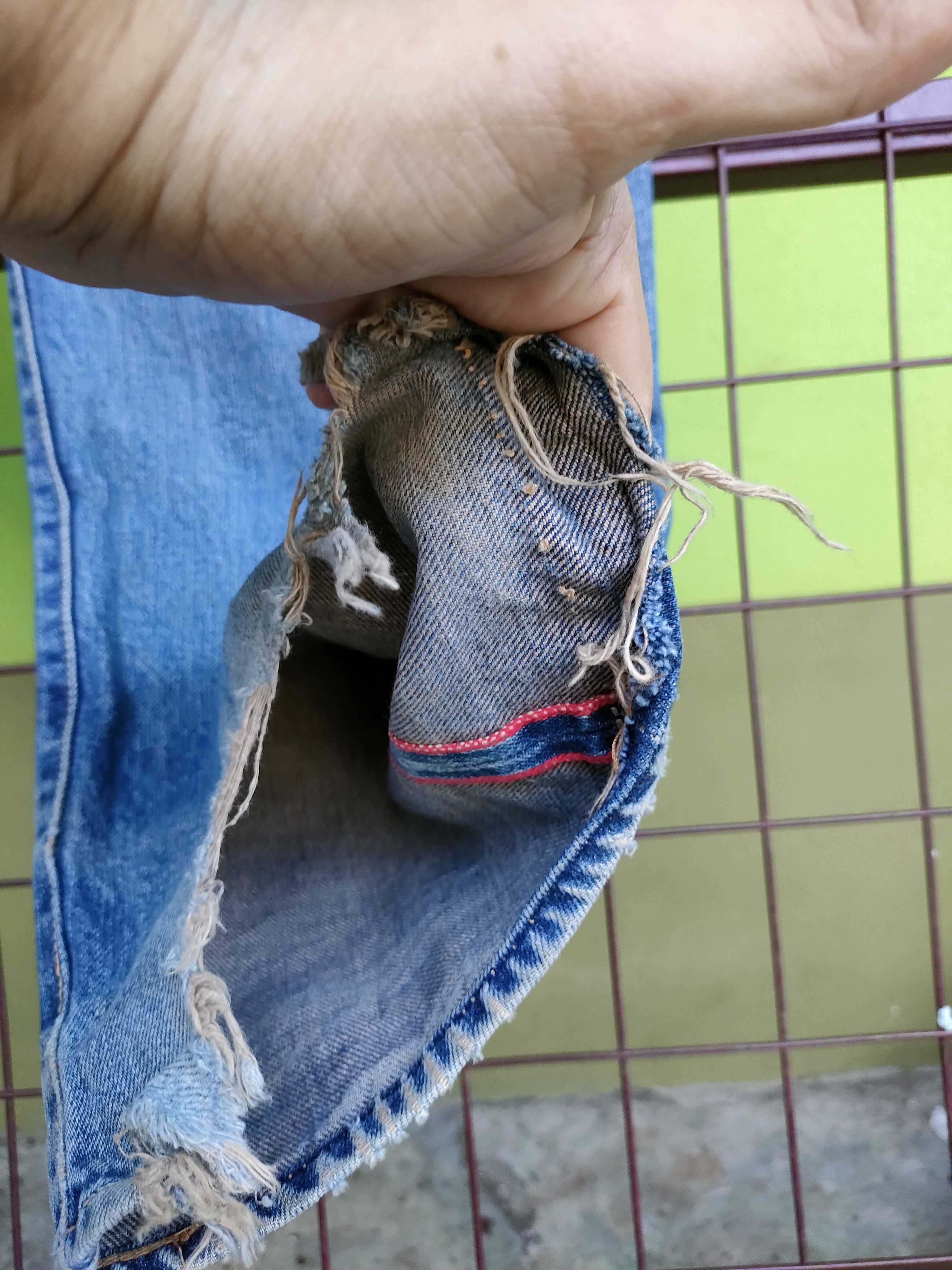 Japanese Brand H.R Market Distressed Selvedge Denim Jeans Size US 32 / EU 48 - 2 Thumbnail