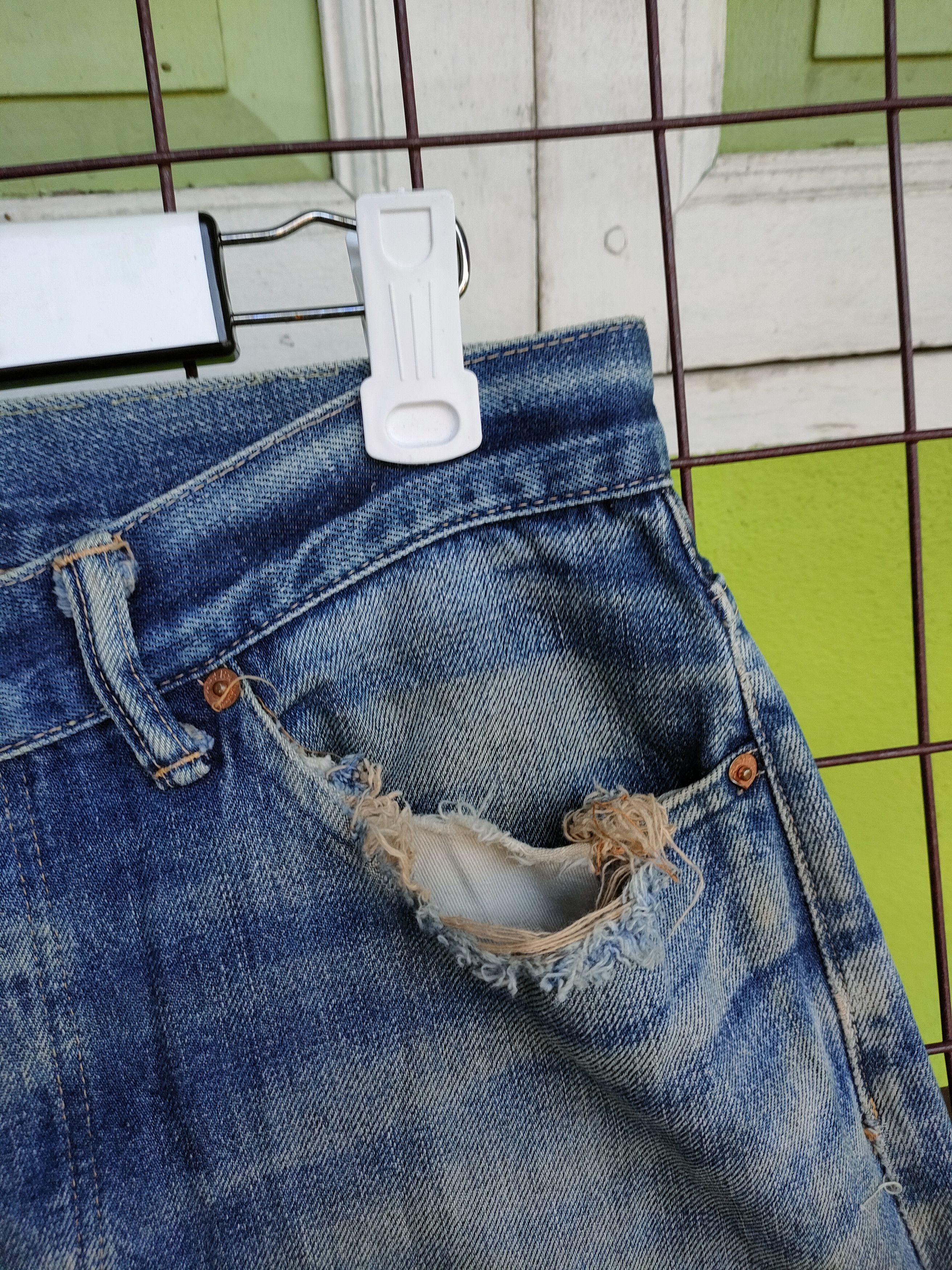 Japanese Brand H.R Market Distressed Selvedge Denim Jeans Size US 32 / EU 48 - 9 Thumbnail