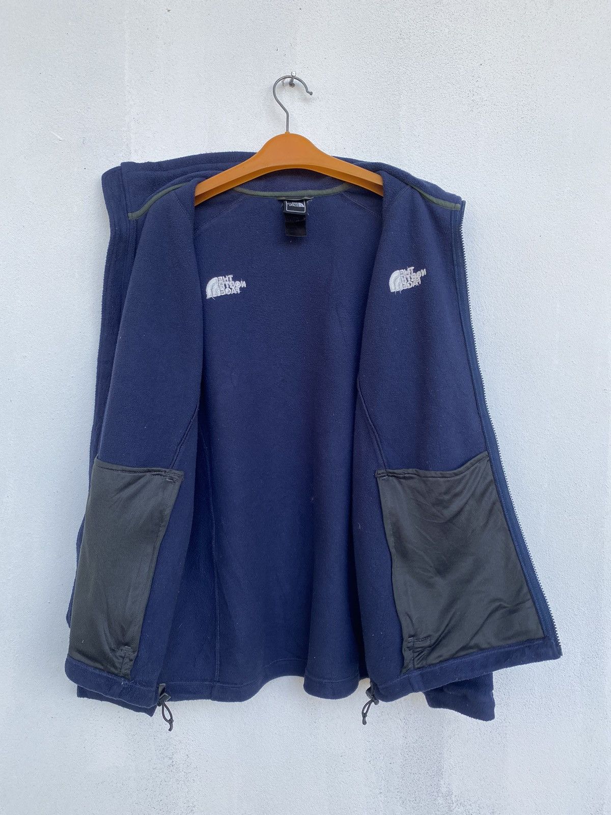 The North Face THE NORTH FACE FLEECE SPORTWEAR SWEATER Size US L / EU 52-54 / 3 - 7 Thumbnail