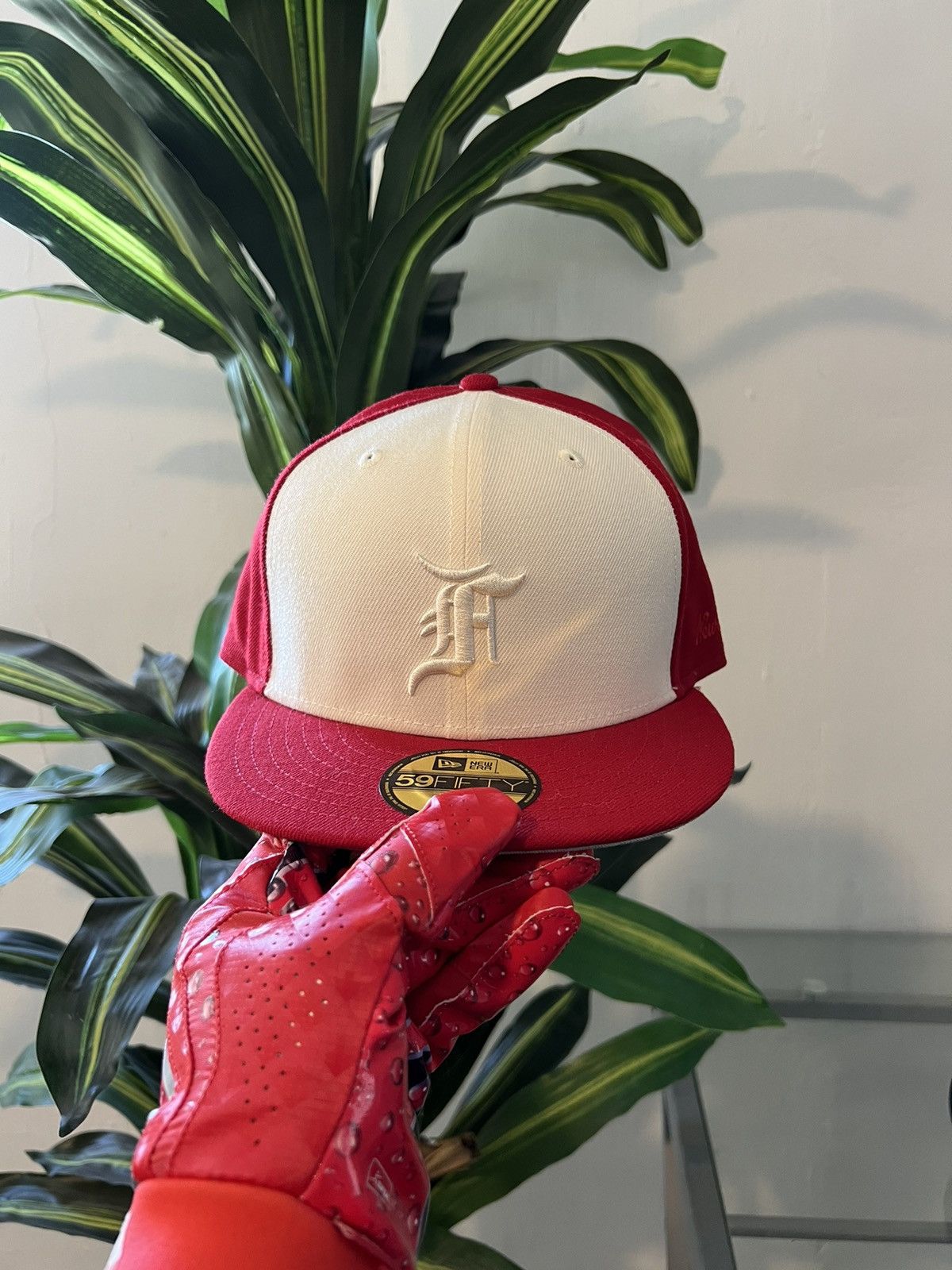 Fear of God × MLB × New Era Fear of God Essentials 59Fifty Fitted Hat Size ONE SIZE - 1 Thumbnail