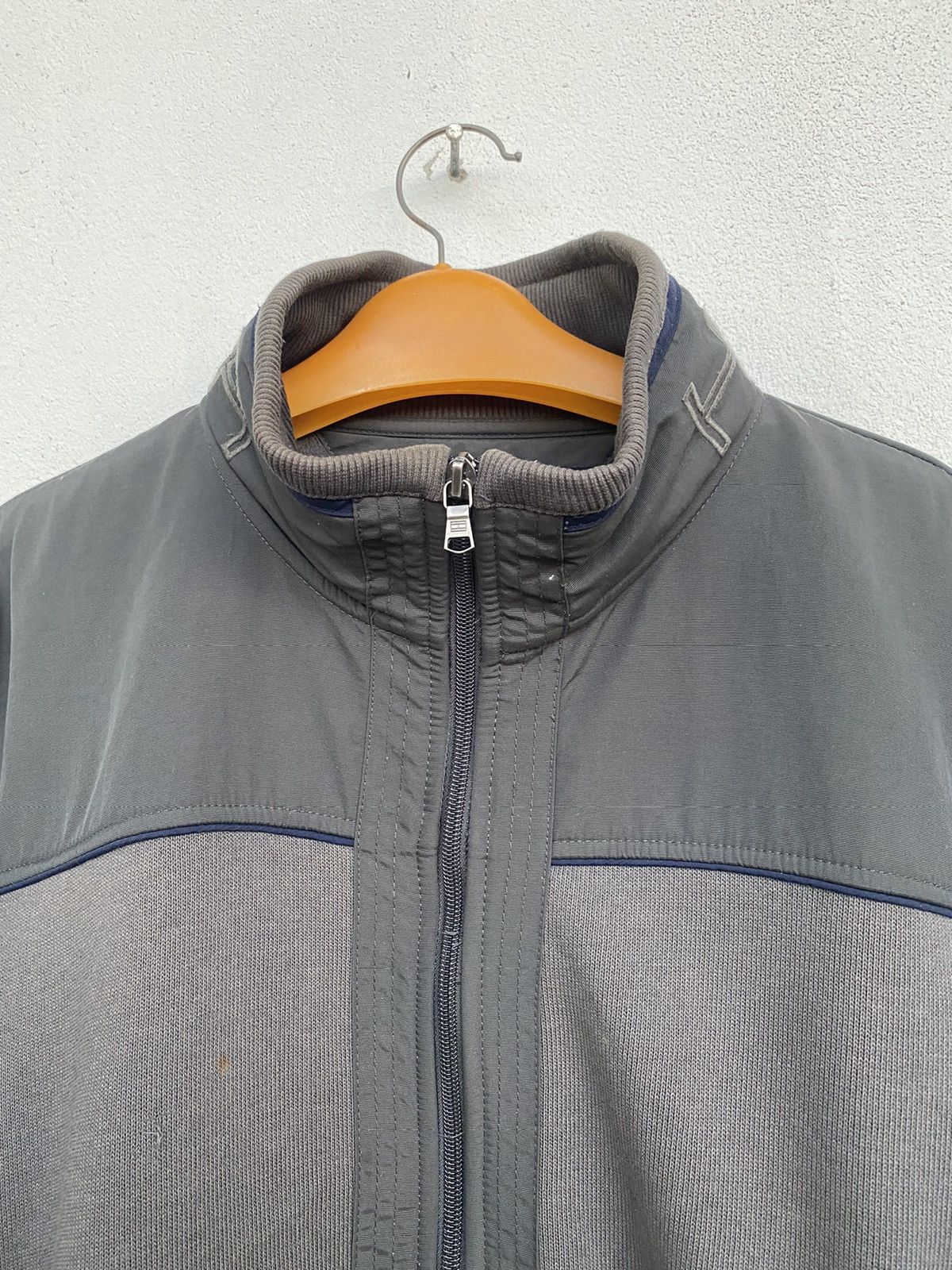 Tommy Hilfiger 🔥TOMMY HILFIGER ZIPPER JACKET Size US L / EU 52-54 / 3 - 4 Thumbnail