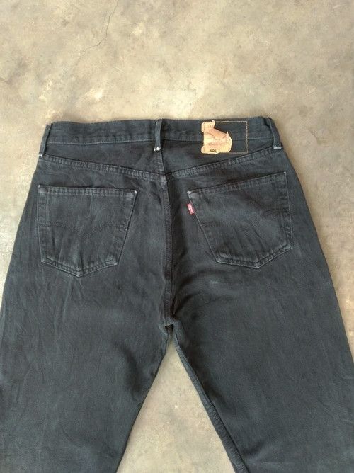 Levi's Vintage Levi's 501 Black Distressed Jeans 32x33 Size US 32 / EU 48 - 4 Thumbnail