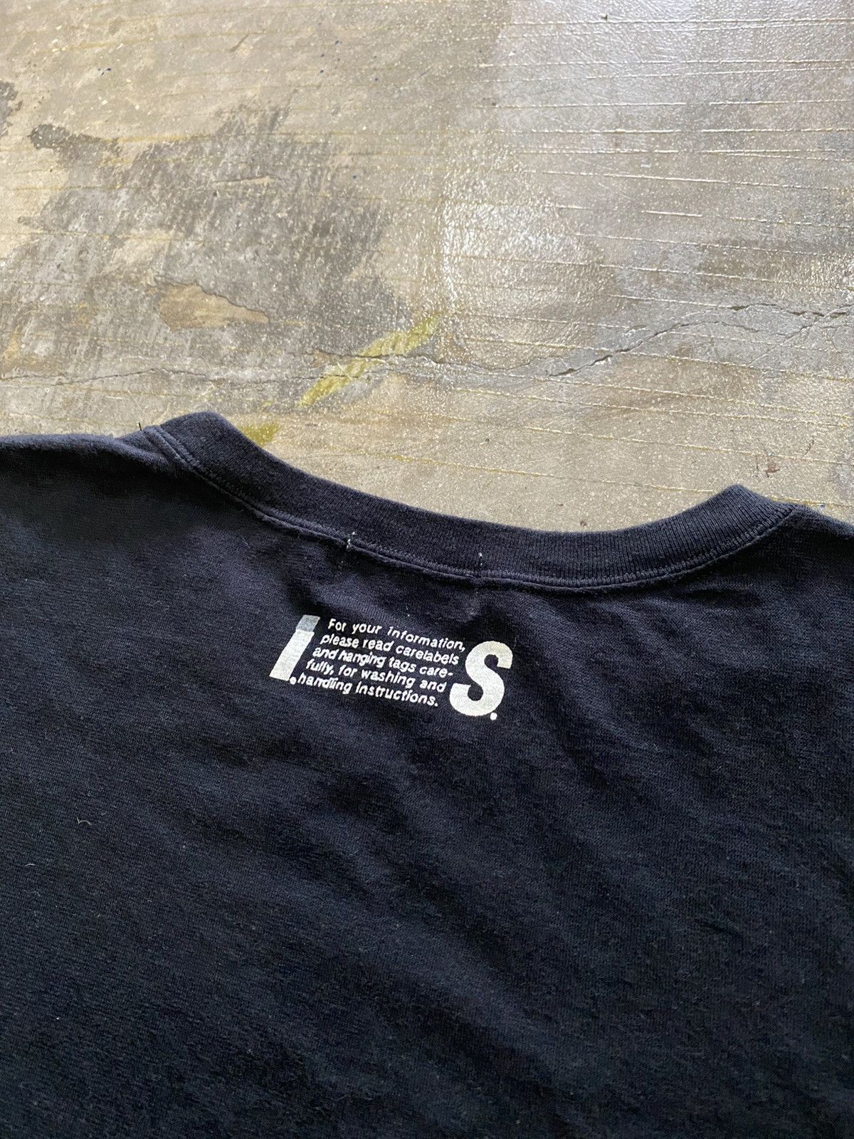 Issey Miyake × Tsumori Chisato 90s I.S care tag logo tee Size US M / EU 48-50 / 2 - 4 Thumbnail