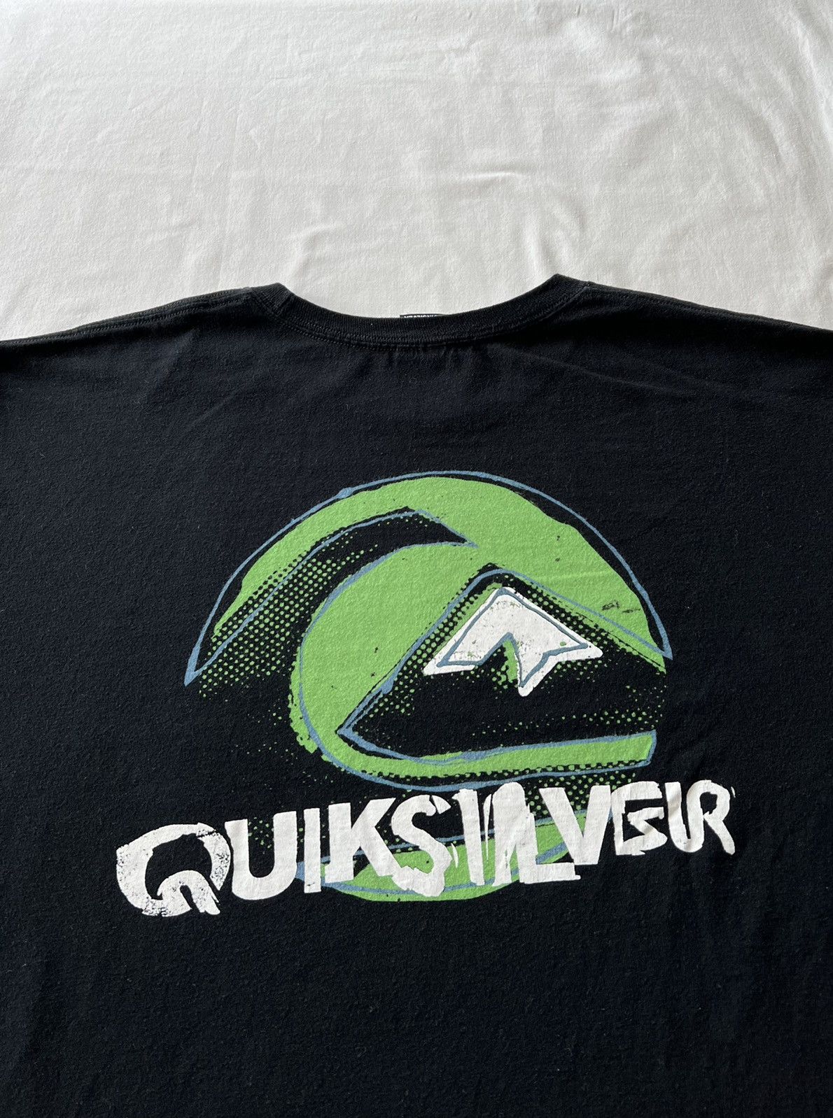 Quiksilver Vintage 2000s Quiksilver Surfing Skateboards Tee (Surf Style Size US XXL / EU 58 / 5 - 11 Thumbnail