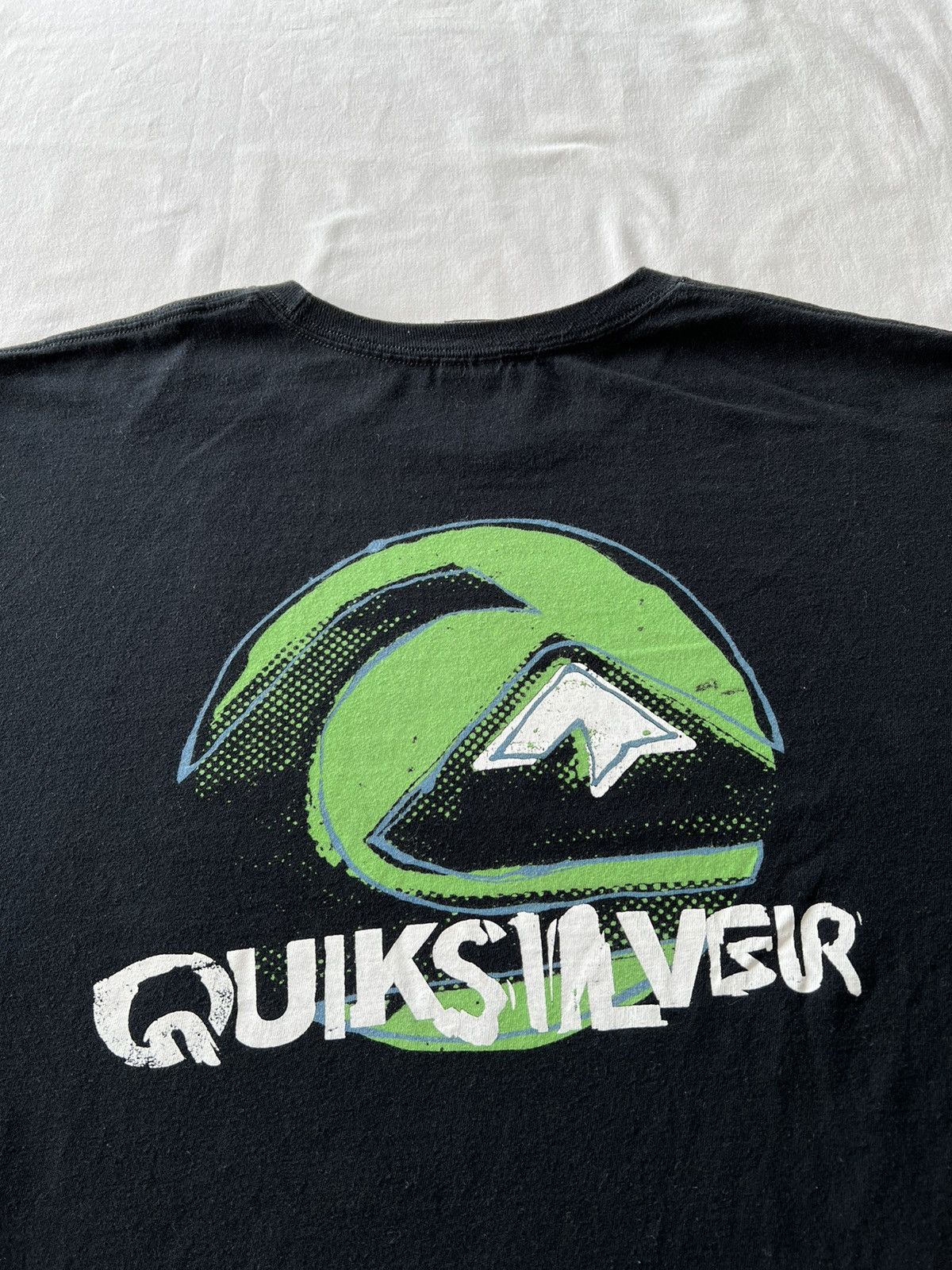 Quiksilver Vintage 2000s Quiksilver Surfing Skateboards Tee (Surf Style Size US XXL / EU 58 / 5 - 12 Thumbnail