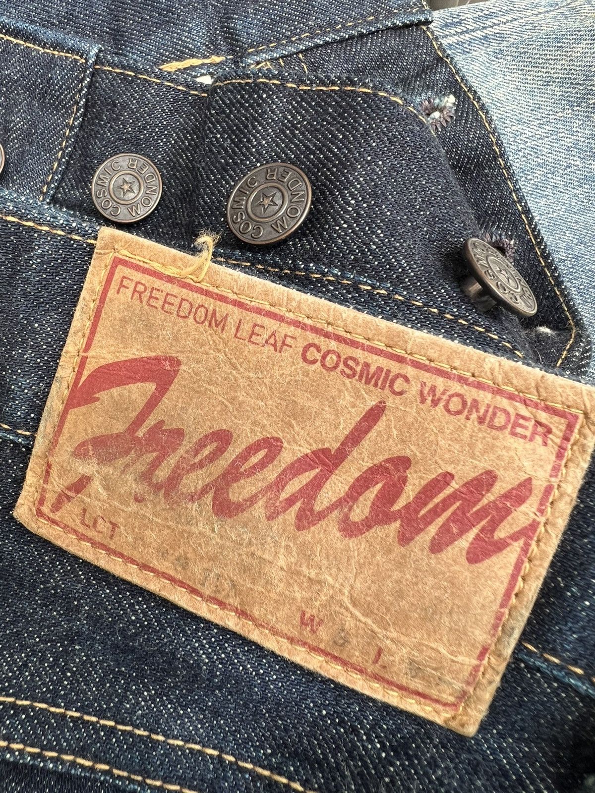 Cosmic Wonder VTG 90s Cosmic Wonder Japan Selvedge Denim Jeans Slit Hem Size US 31 - 23 Thumbnail