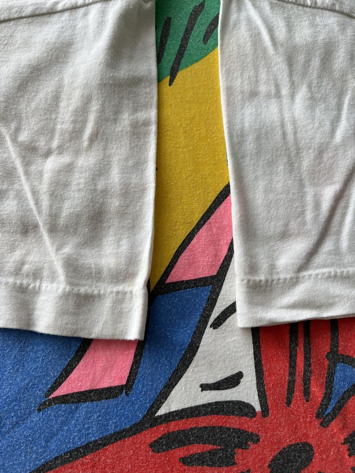 Vintage Vintage 90s Art Single Stitch White Tee Size US XL / EU 56 / 4 - 17 Thumbnail