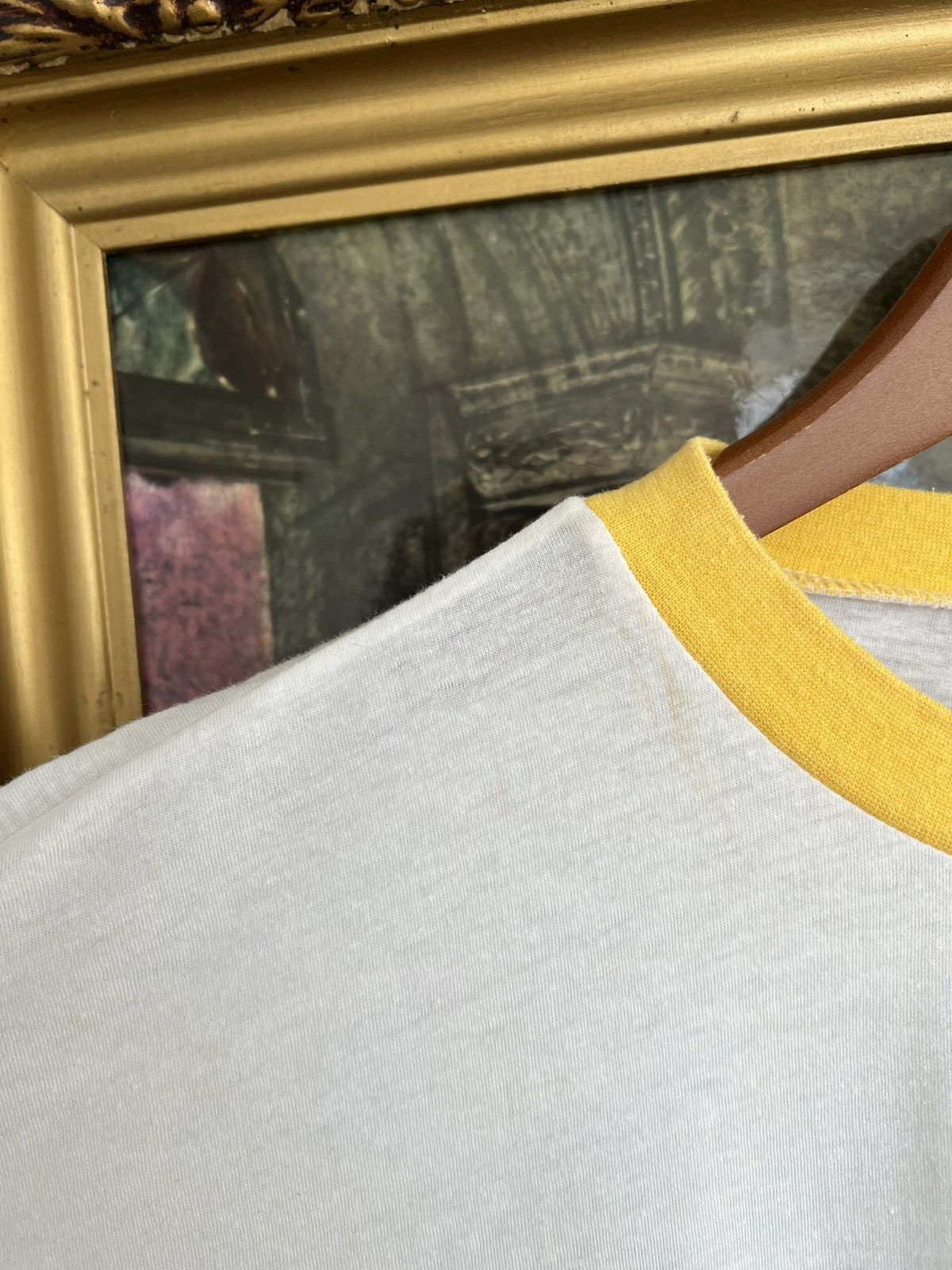 Vintage Vintage 90s Art Single Stitch White Tee Size US XL / EU 56 / 4 - 4 Thumbnail
