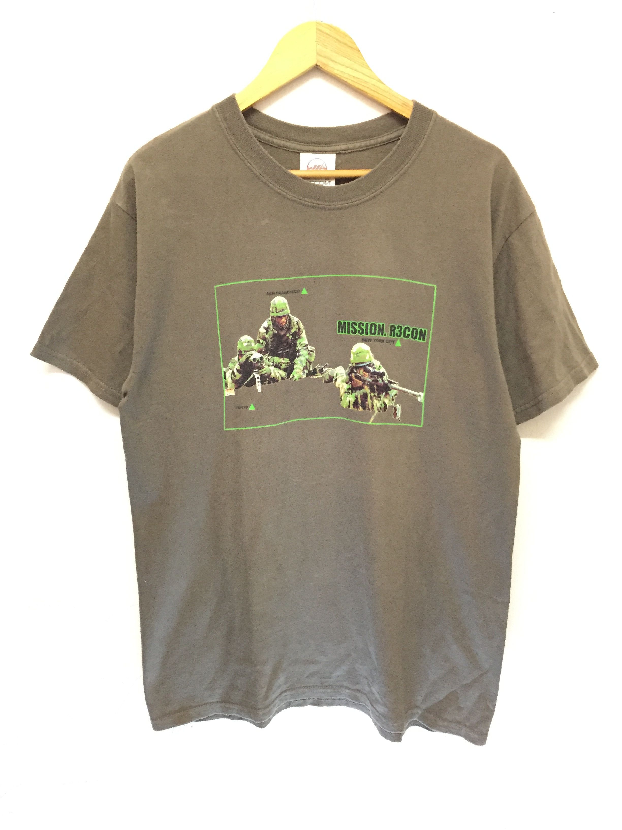 Futura × Japanese Brand × Recon Vtg RECON Mission Tokyo New York military tee Size US L / EU 52-54 / 3 - 2 Thumbnail