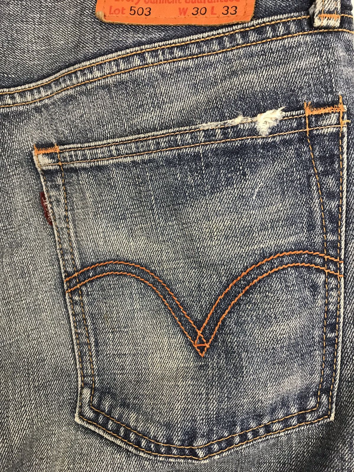 Levi's Vintage Clothing Beauty Faded Levi’s Classic Blue Denim Jeans Distressed Size US 32 / EU 48 - 5 Thumbnail