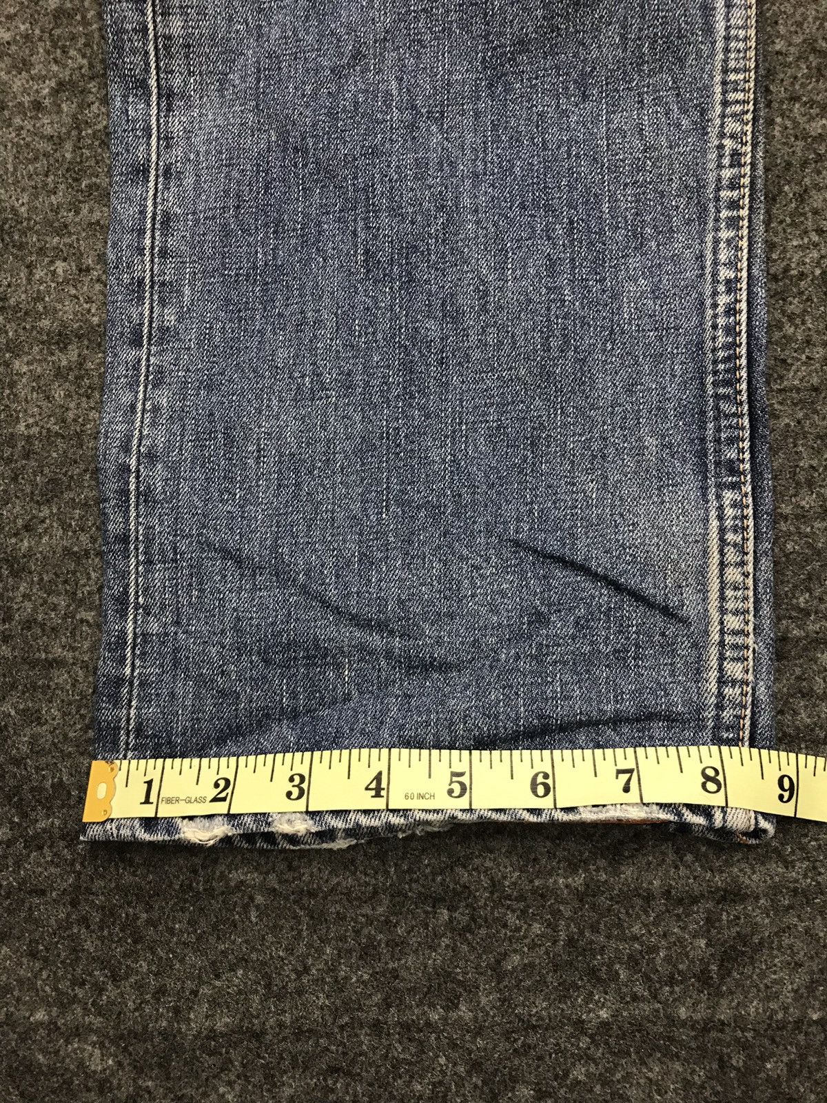 Levi's Vintage Clothing Beauty Faded Levi’s Classic Blue Denim Jeans Distressed Size US 32 / EU 48 - 22 Thumbnail