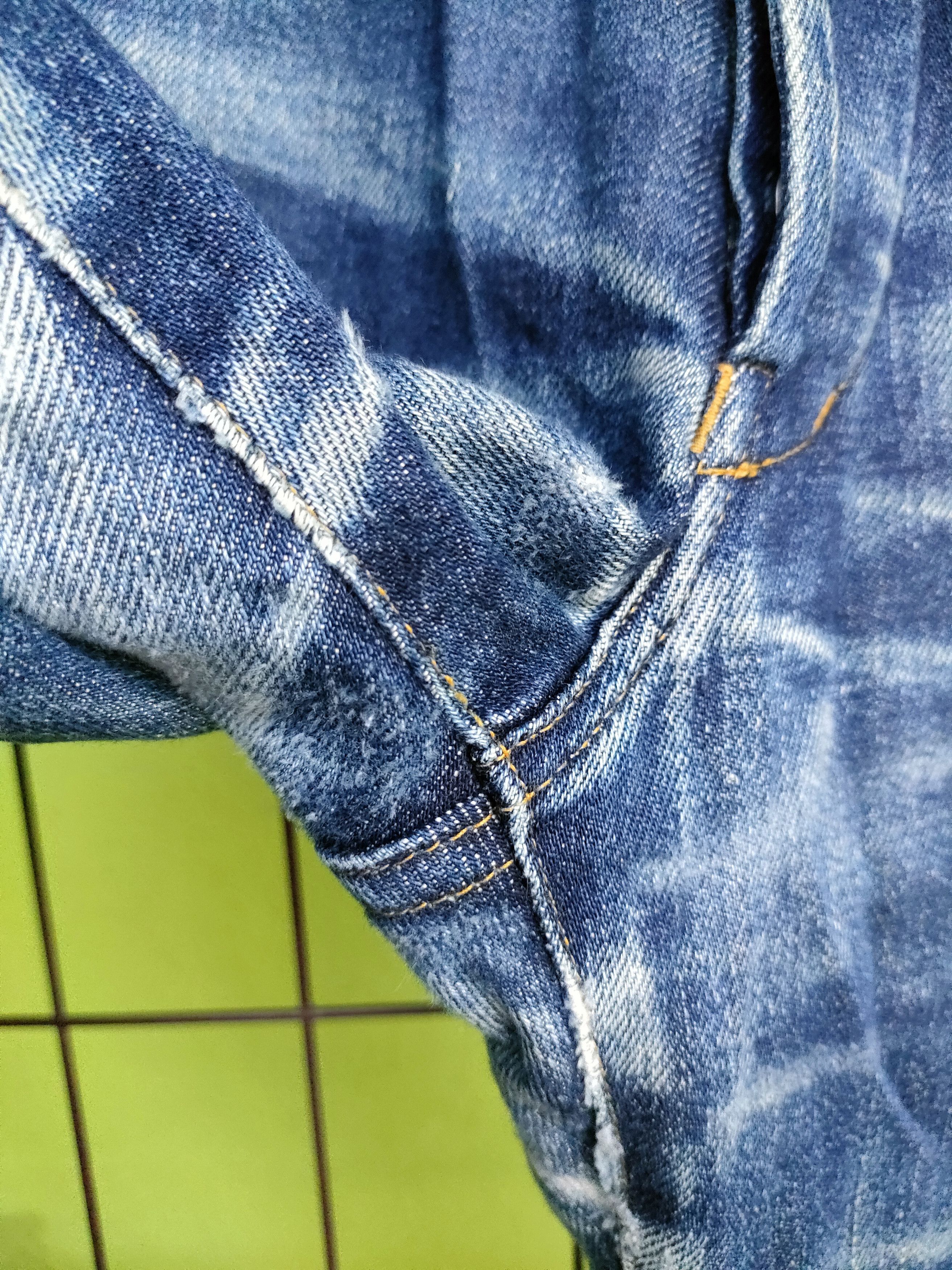 Katharine Hamnett London Katharine Hamnett London Distressed Selvedge Denim Size US 29 - 9 Thumbnail