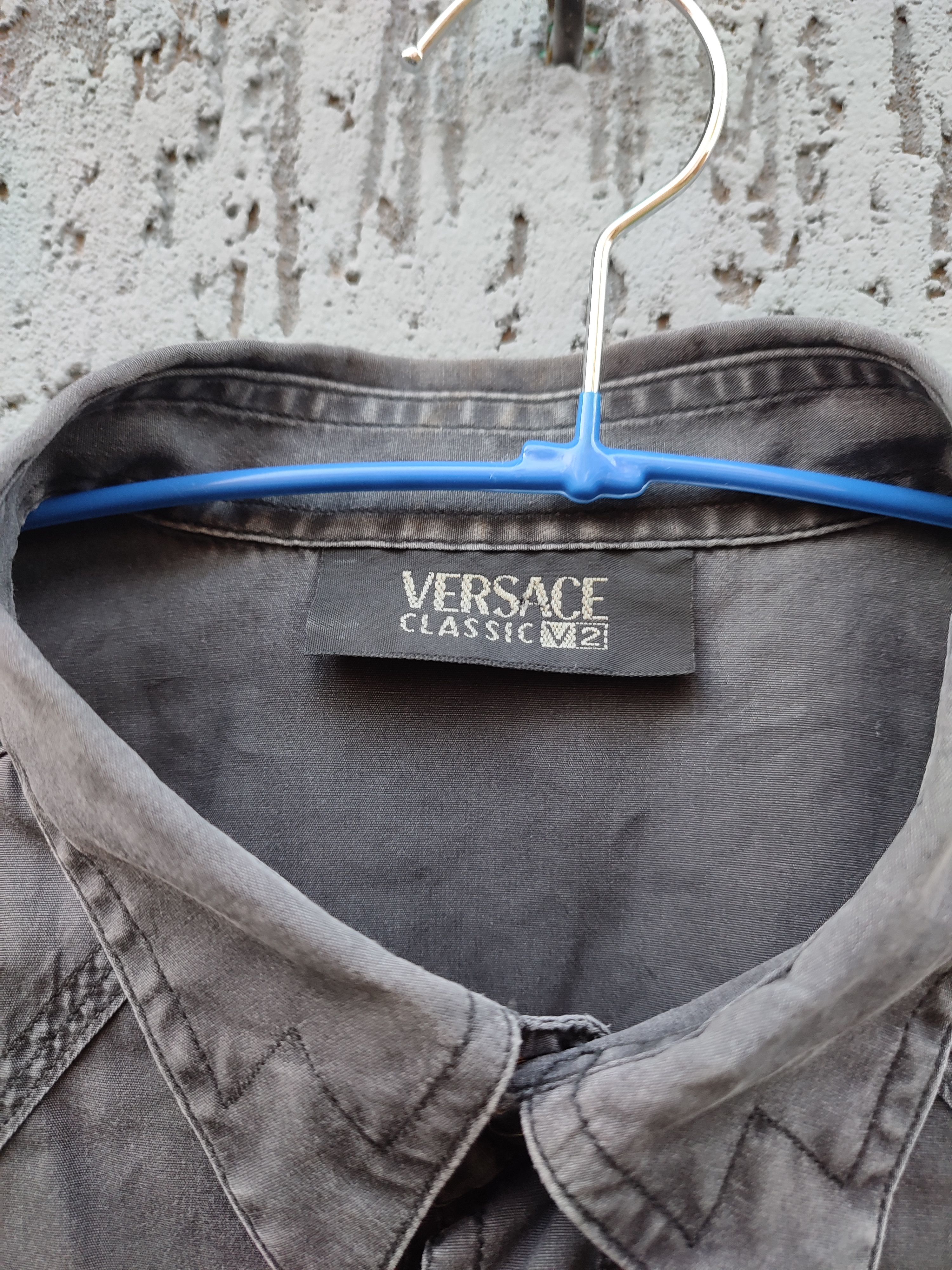 Versace Versace classic vintage shirt Size US M / EU 48-50 / 2 - 3 Thumbnail