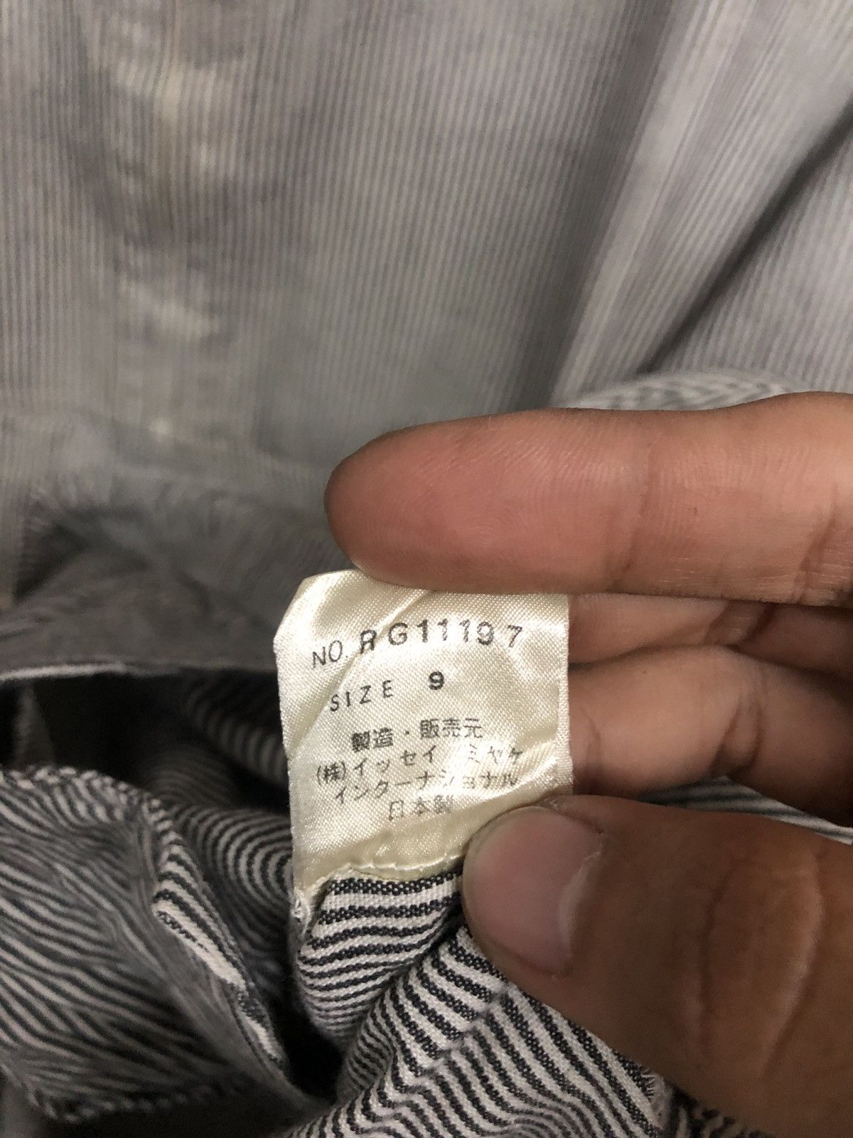 Issey Miyake Issey Miyake 80’s Stripe Anorak Hoodies Jacket Pocket Size US L / EU 52-54 / 3 - 14 Thumbnail