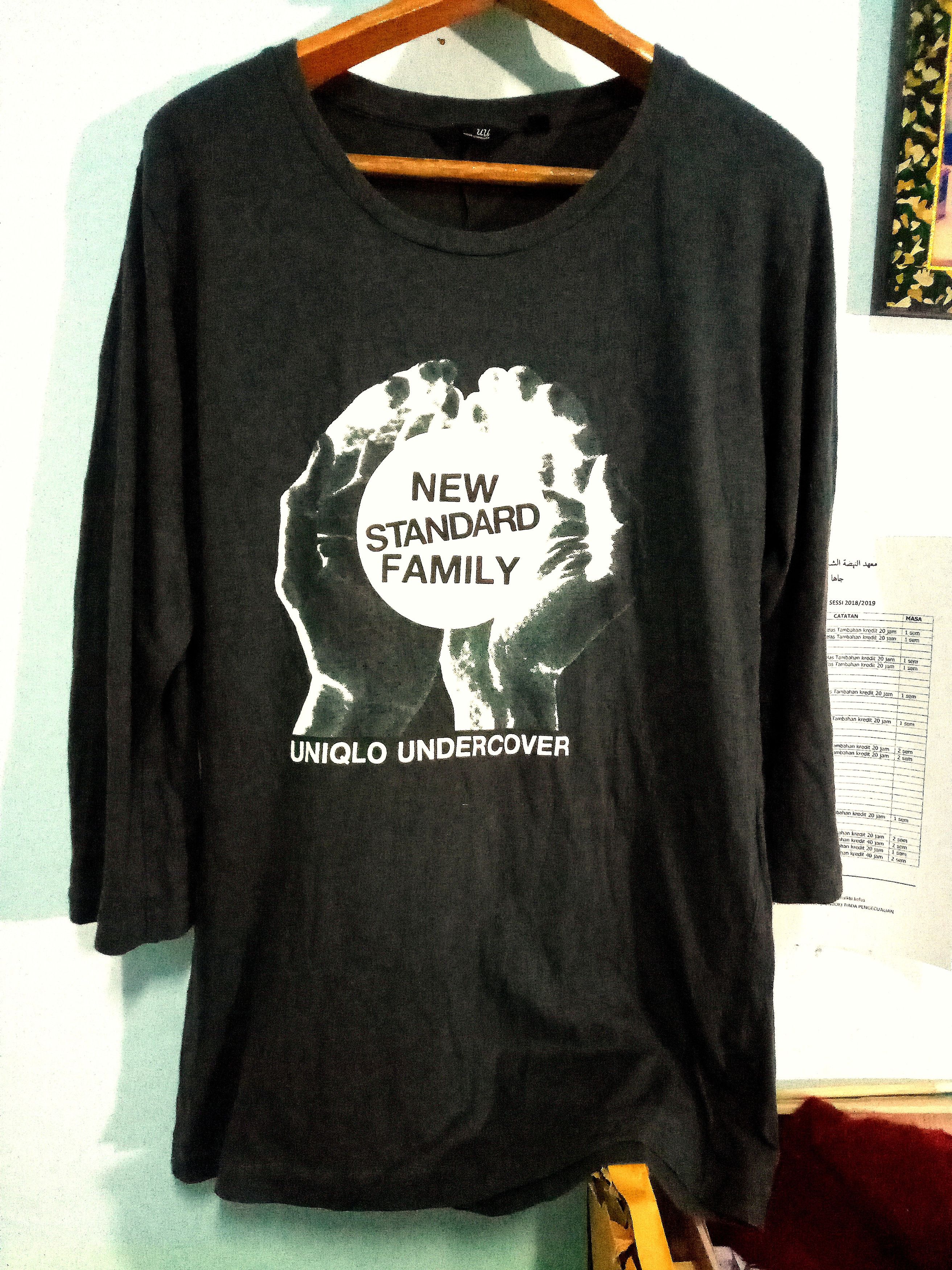 Undercover × Uniqlo Undercover x Uniqlo New Standart Family raglan tri-Quarter Size US L / EU 52-54 / 3 - 1 Thumbnail