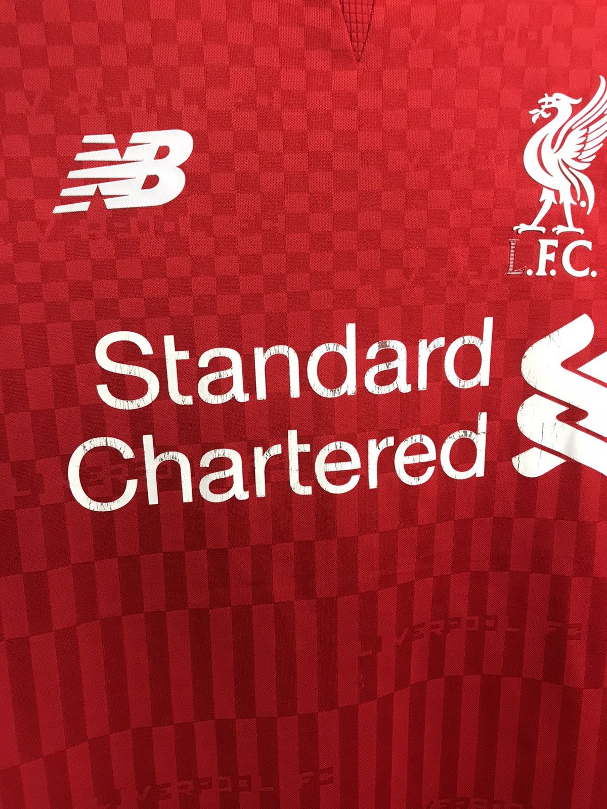 Vintage Liverpool 2015/16 soccer jersey Size US S / EU 44-46 / 1 - 3 Thumbnail