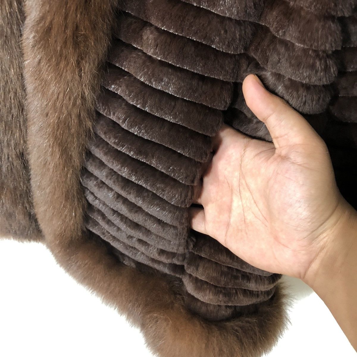 Other Luxury Mink Fur Coat Size US M / EU 48-50 / 2 - 7 Thumbnail