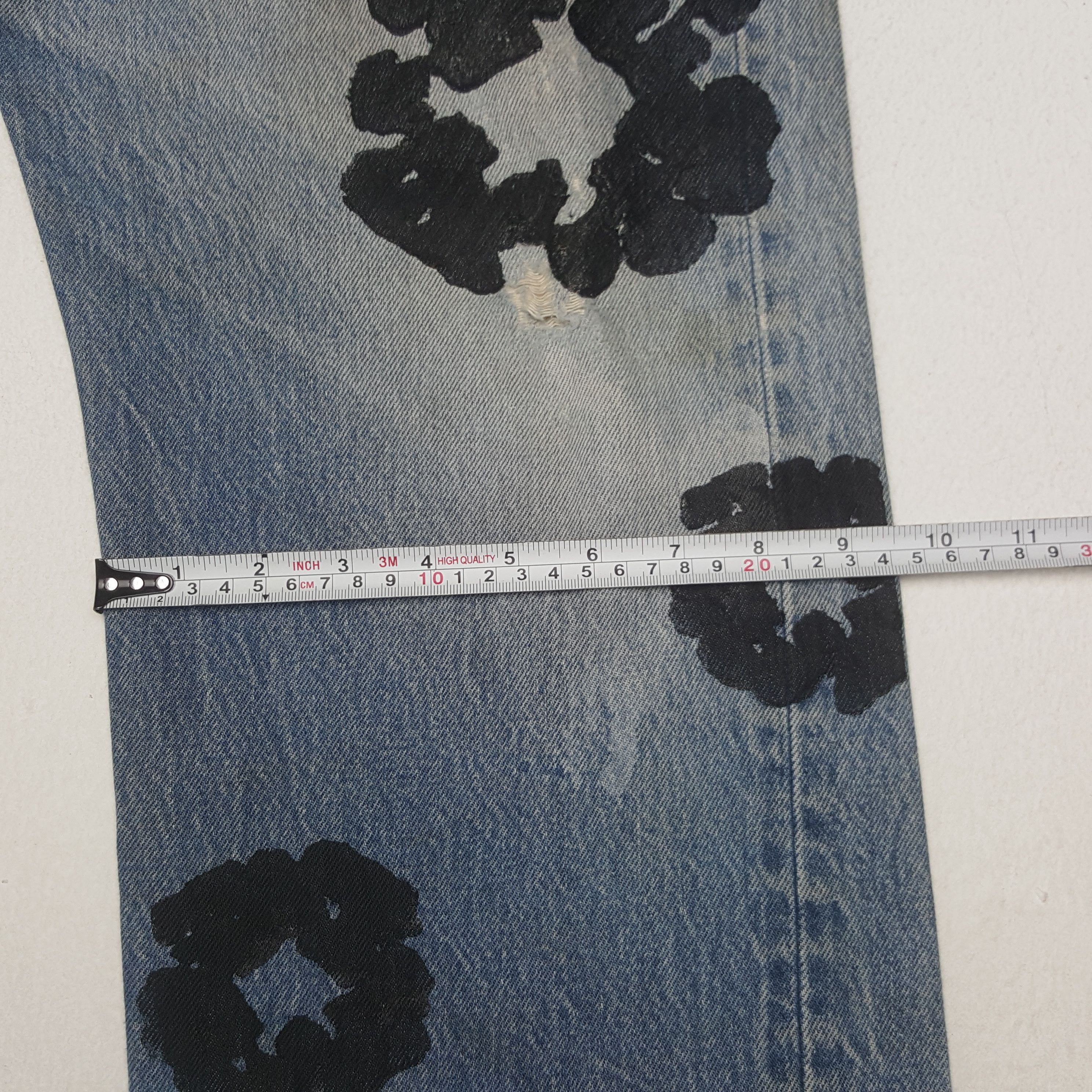 Levi's × Vintage Vintage Levi's Custom Art Denim Tears Denim Jeans Size US 37 - 10 Thumbnail