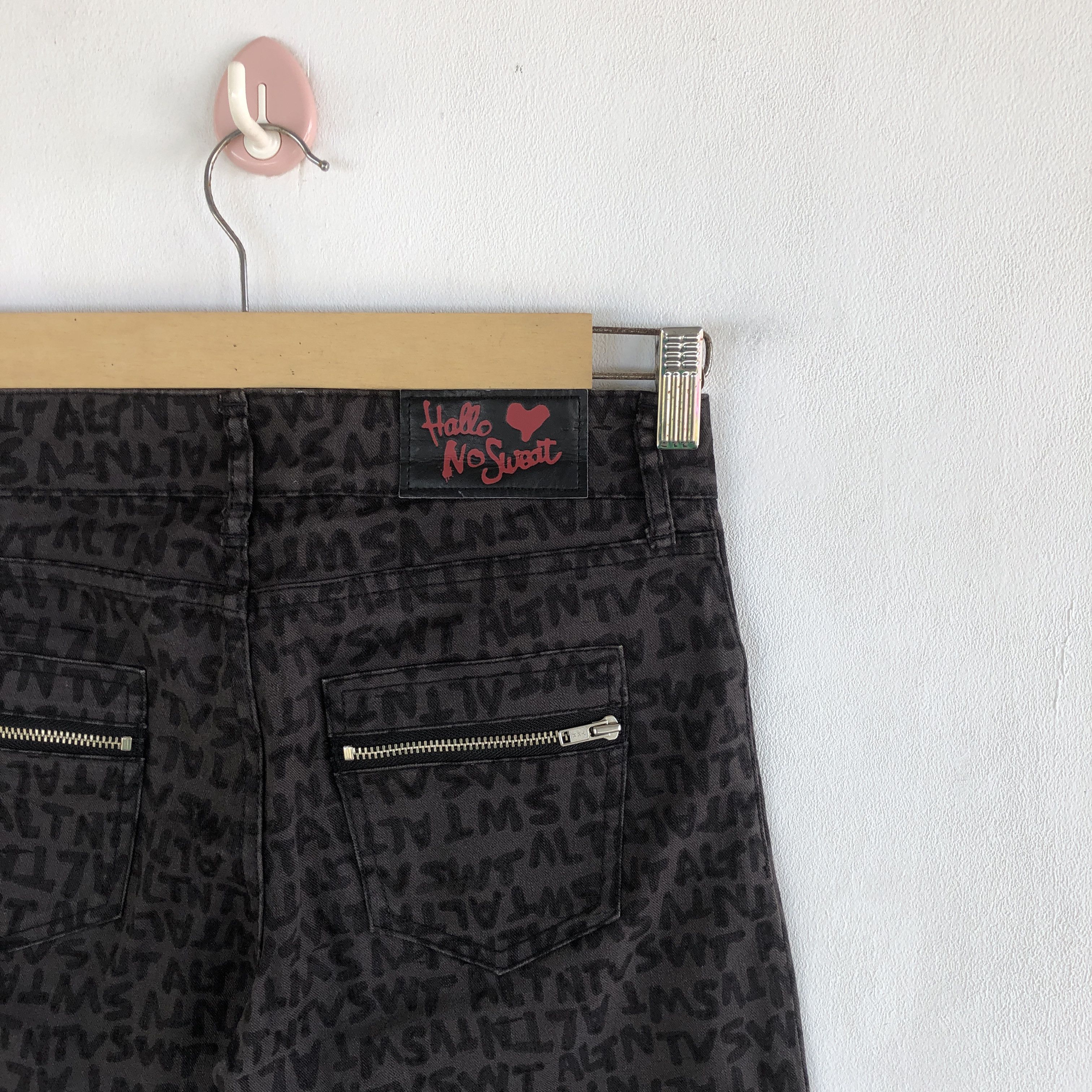 Japanese Brand Vintage RNA Inc Jeans Japanese Overprint Denim Pants Size 28" / US 6 / IT 42 - 7 Thumbnail