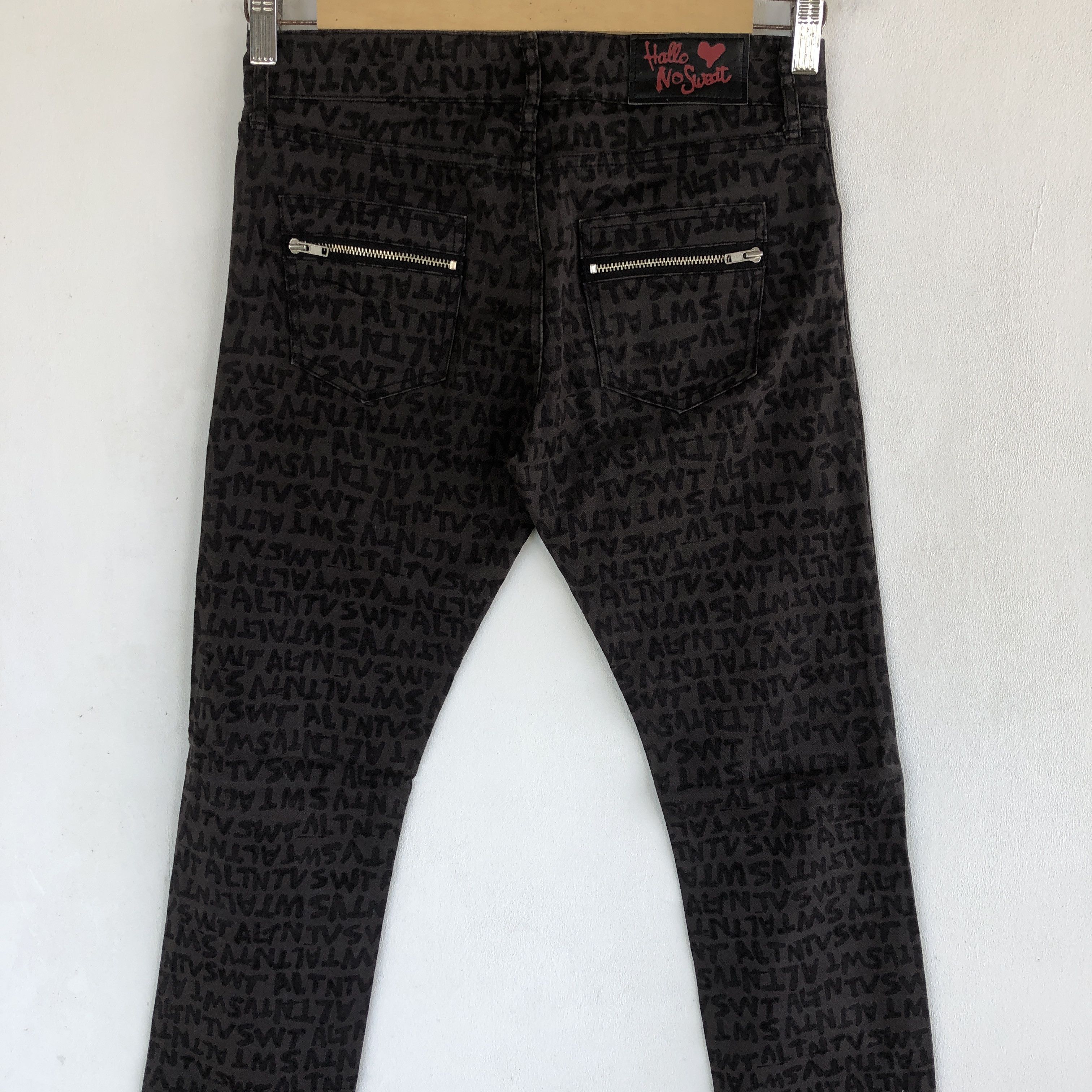 Japanese Brand Vintage RNA Inc Jeans Japanese Overprint Denim Pants Size 28" / US 6 / IT 42 - 6 Thumbnail