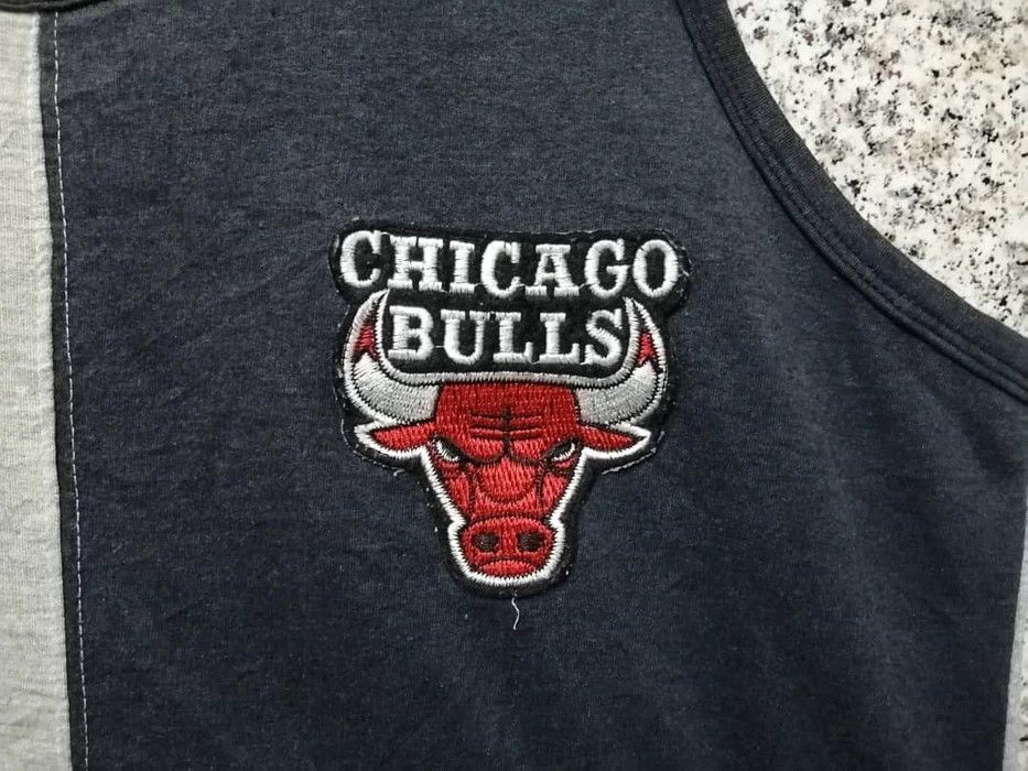 NBA × Vintage VINTAGE CHICAGO BULLS VERY RARE Size US M / EU 48-50 / 2 - 4 Thumbnail