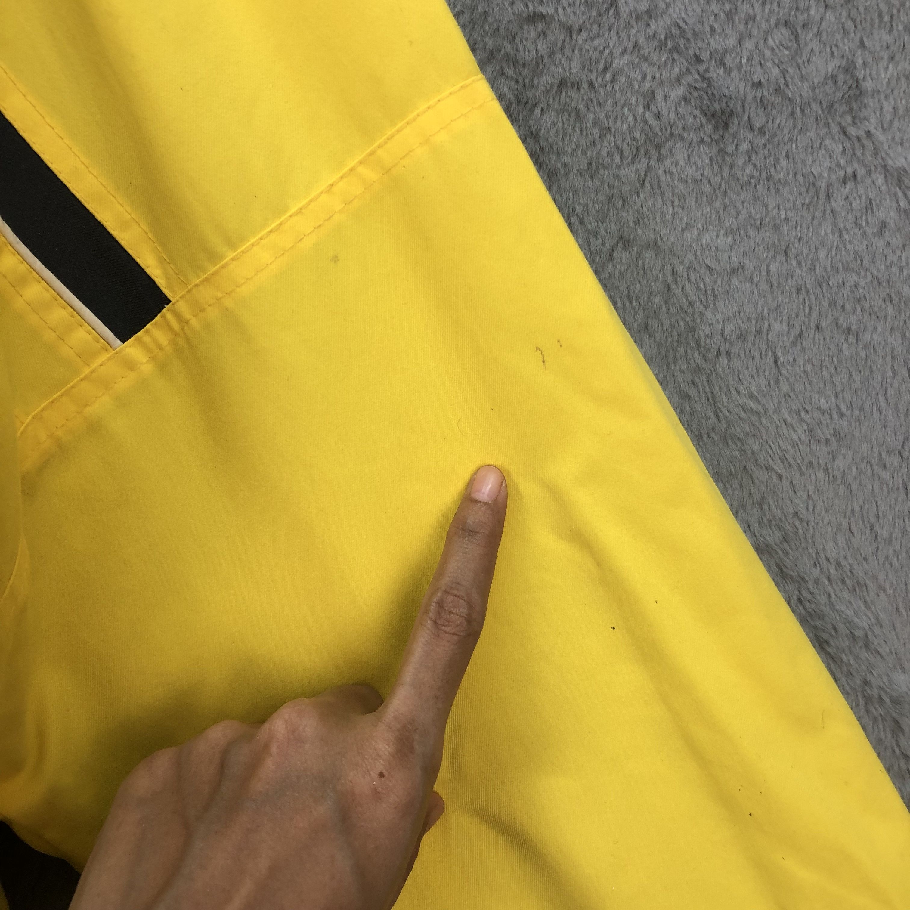 Japanese Brand VINTAGE SUZUKI MOTORSPORT COLLECTION YELLOW JACKET #5858-211 Size US L / EU 52-54 / 3 - 14 Thumbnail