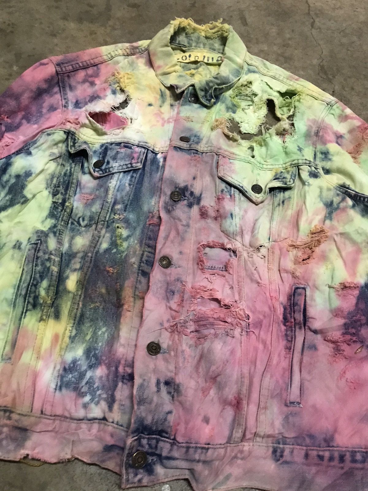 Levi's LEVI’S distressed style denim jacket Size US L / EU 52-54 / 3 - 6 Thumbnail