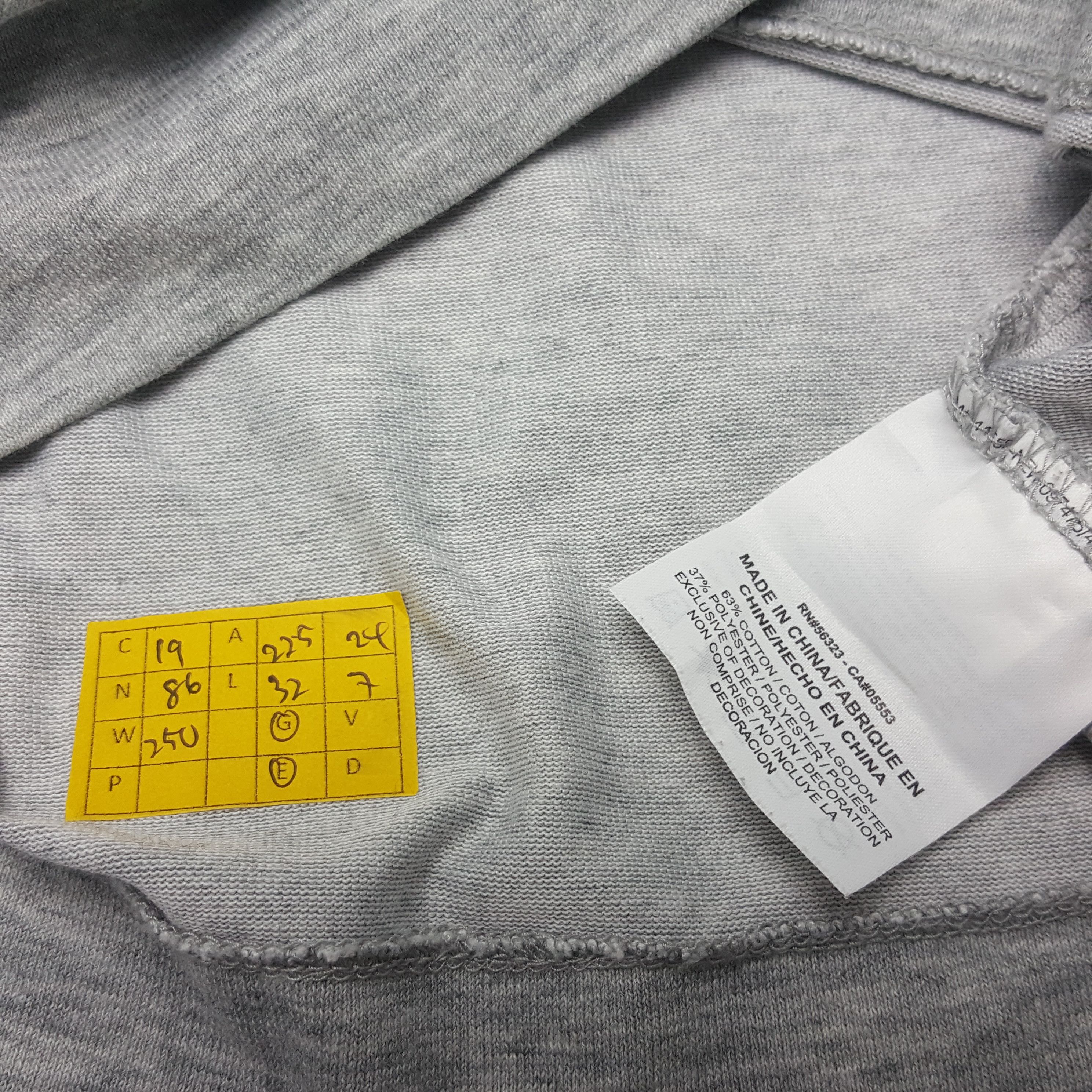 Nike × Vintage Vintage NIKE ACG Logo Streetwear Skateboard T-Shirt Size US L / EU 52-54 / 3 - 5 Thumbnail