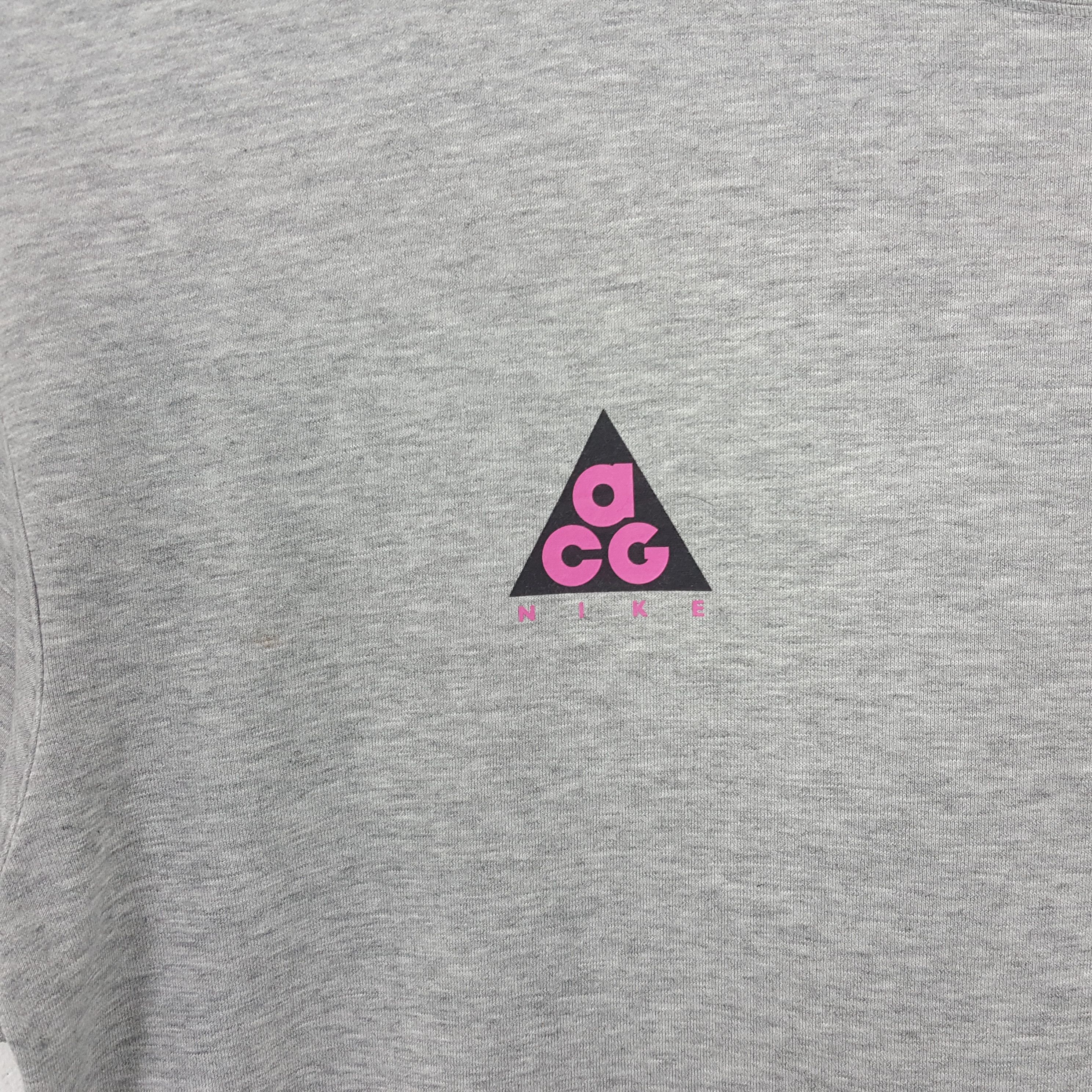 Nike × Vintage Vintage NIKE ACG Logo Streetwear Skateboard T-Shirt Size US L / EU 52-54 / 3 - 4 Thumbnail