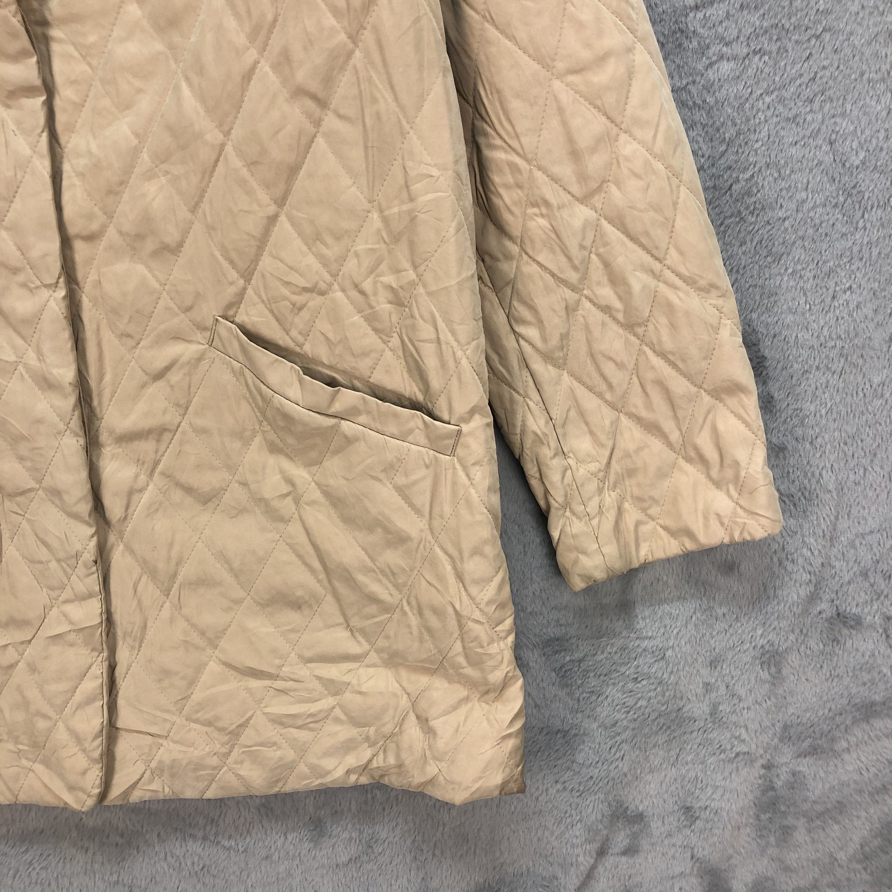 Burberry BURBERRY LONDON NOVA CHECK QUILTED JACKET #5376-186 Size US M / EU 48-50 / 2 - 5 Thumbnail