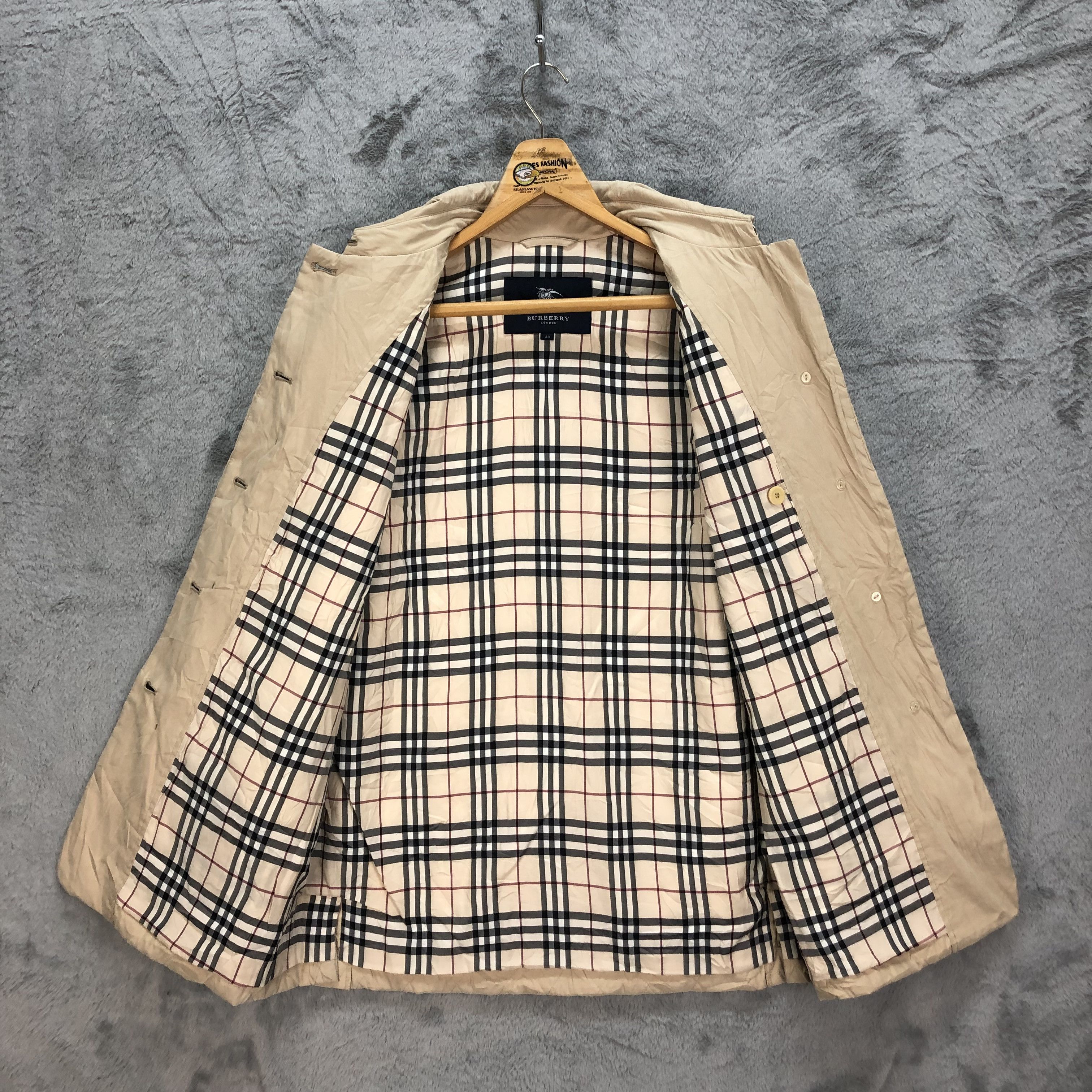 Burberry BURBERRY LONDON NOVA CHECK QUILTED JACKET #5376-186 Size US M / EU 48-50 / 2 - 6 Thumbnail