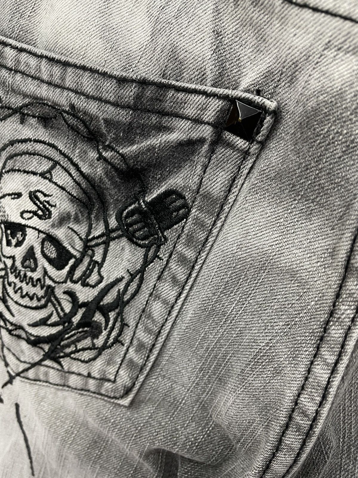 Japanese Brand VERY RARE🔥Acid Wash Punk Denim FOC Mastermind ToteBag Size US 29 - 12 Thumbnail
