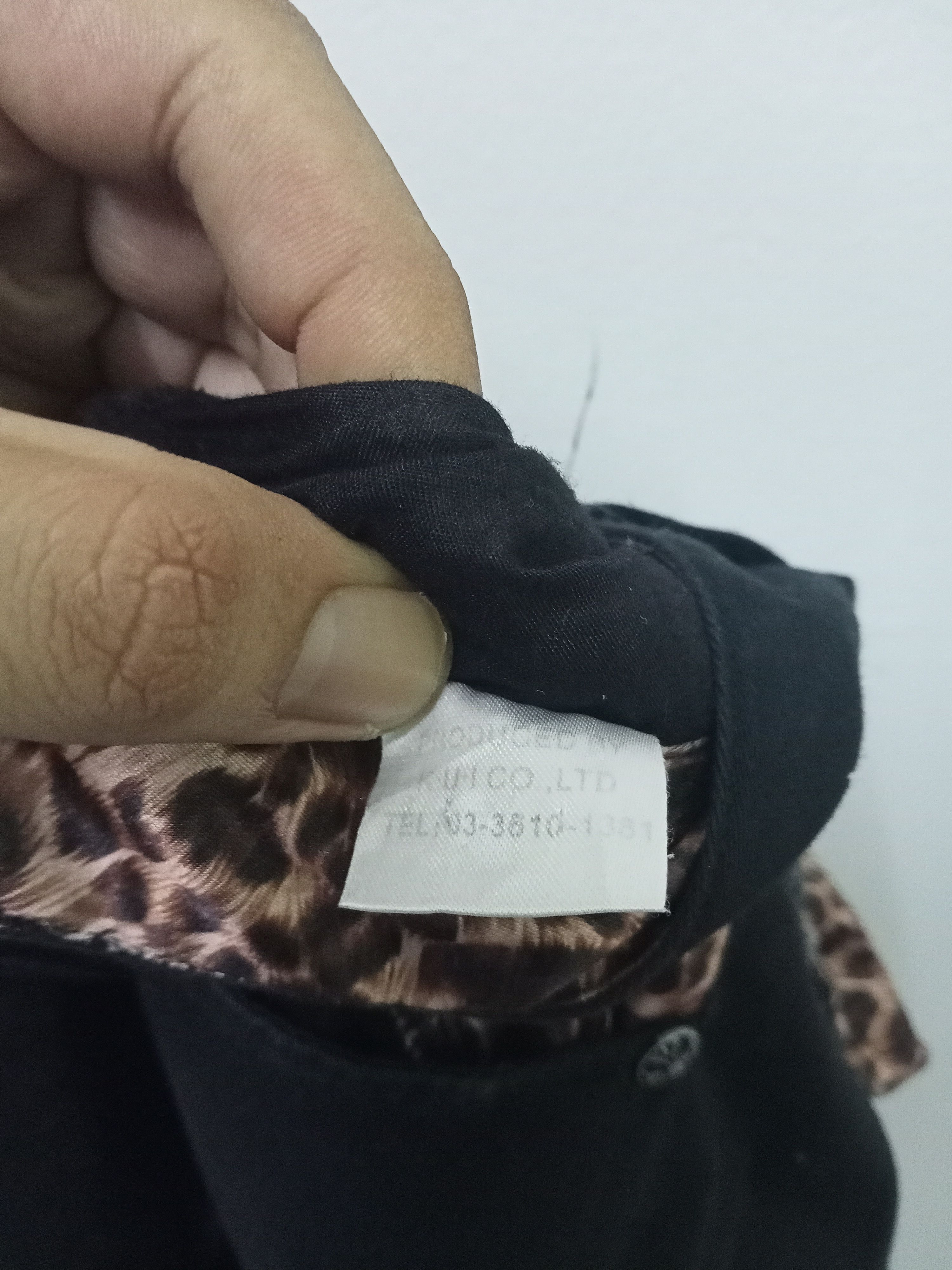 Japanese Brand Kui Black Leopard Pattern Cargo Pants Size US 30 / EU 46 - 15 Thumbnail