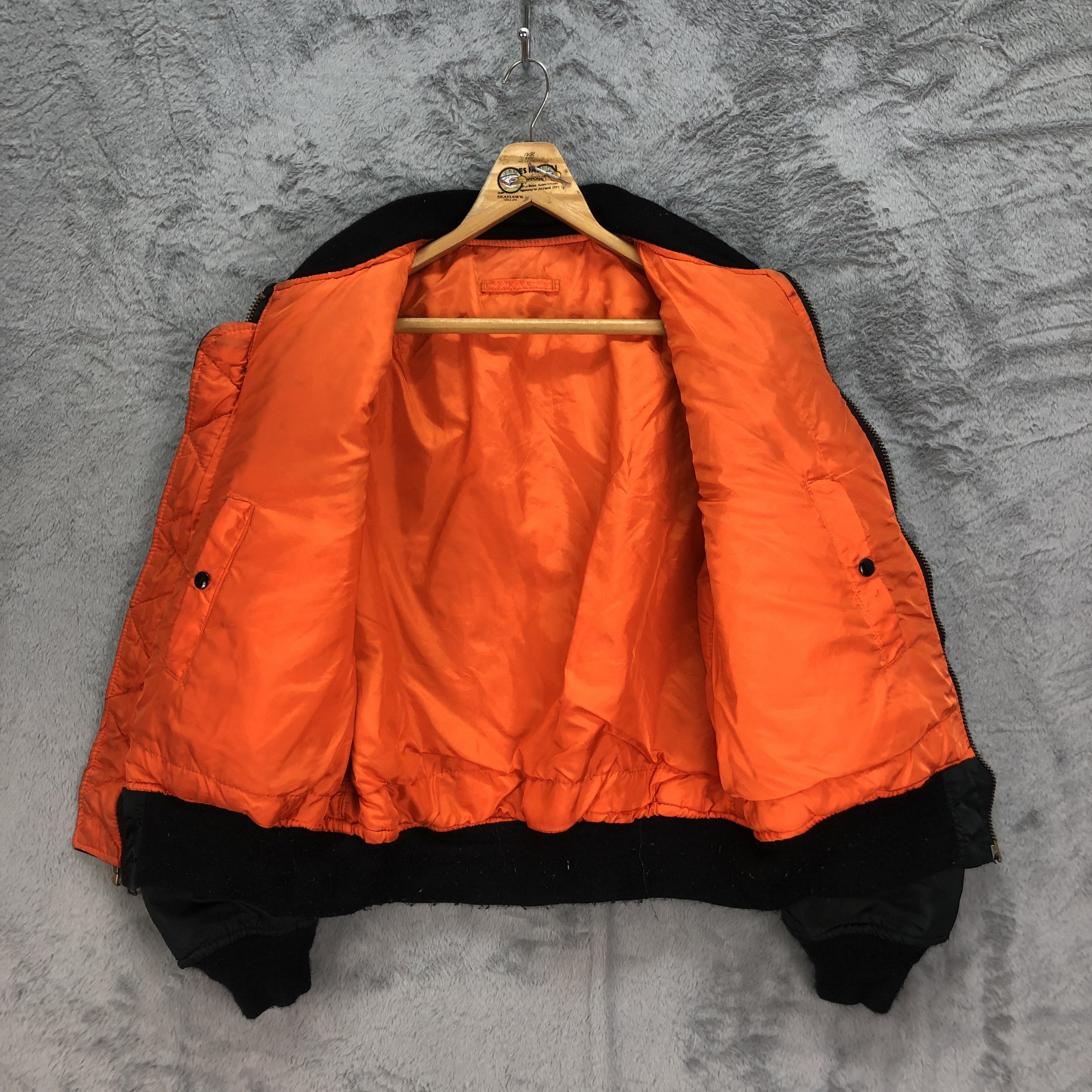 Alpha Industries Vintage Alpha Industries USAF Bomber Jacket #4723-165 Size US L / EU 52-54 / 3 - 8 Thumbnail