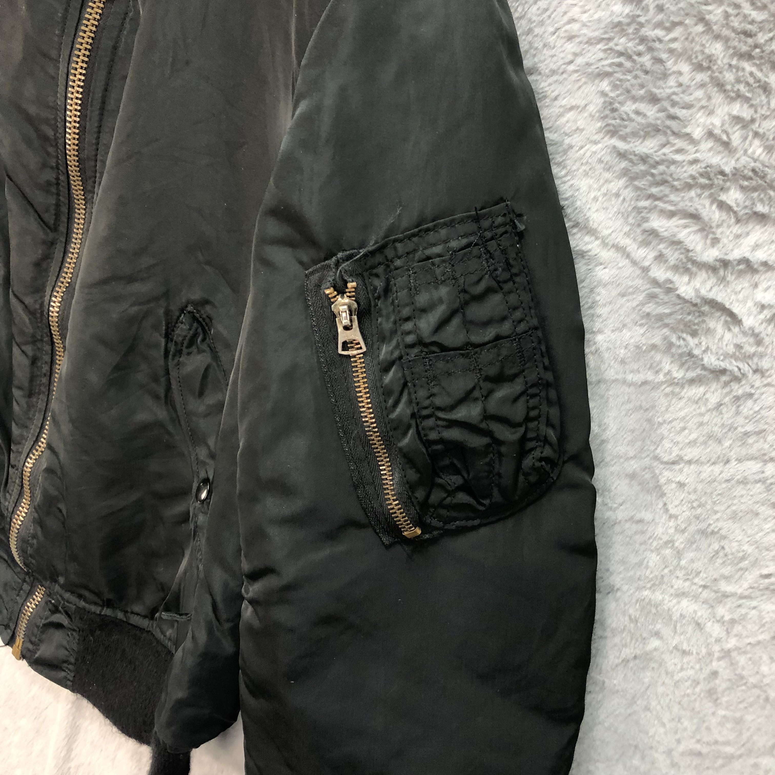 Alpha Industries Vintage Alpha Industries USAF Bomber Jacket #4723-165 Size US L / EU 52-54 / 3 - 7 Thumbnail
