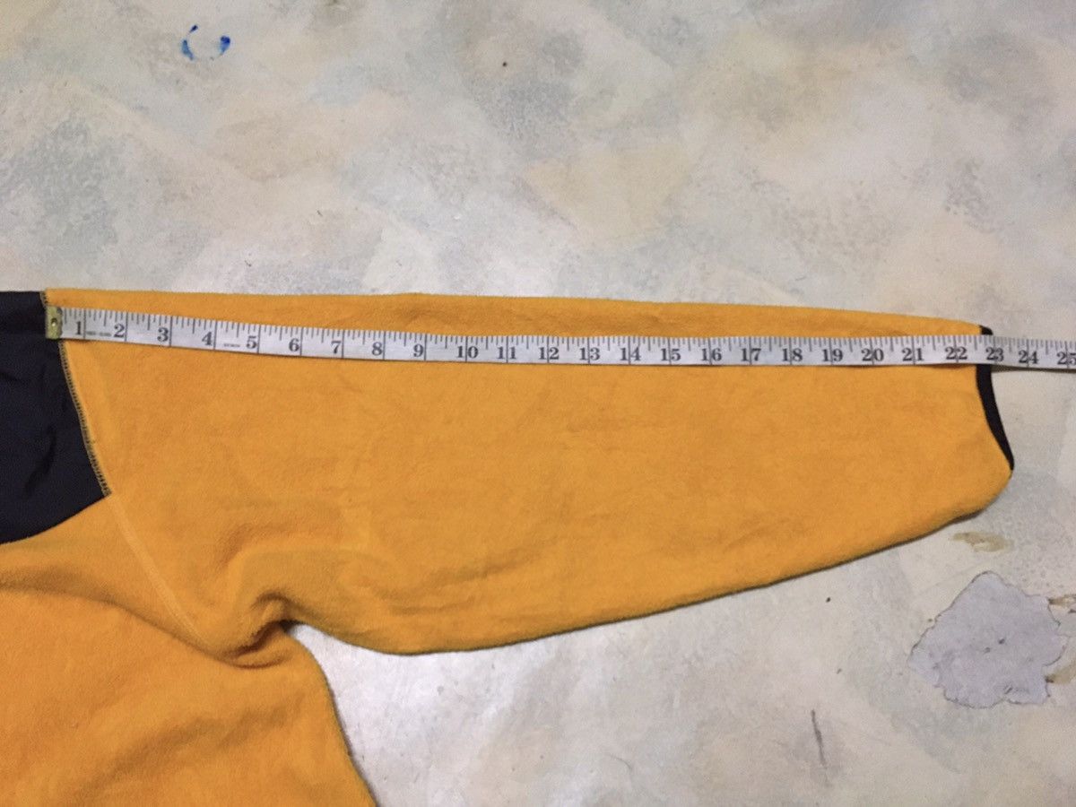Uniqlo Uniqlo Fleece Jacket Sweater For Outdoor Mustard Colour Size US M / EU 48-50 / 2 - 7 Thumbnail