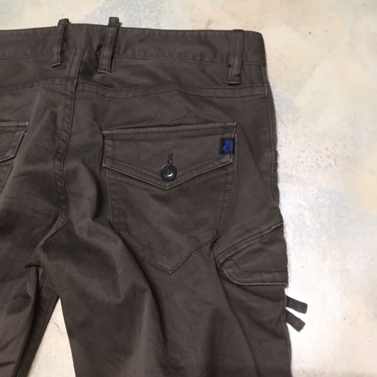 Japanese Brand Cargo Multipockets Tactical Style Denim Pants Size US 31 - 5 Thumbnail