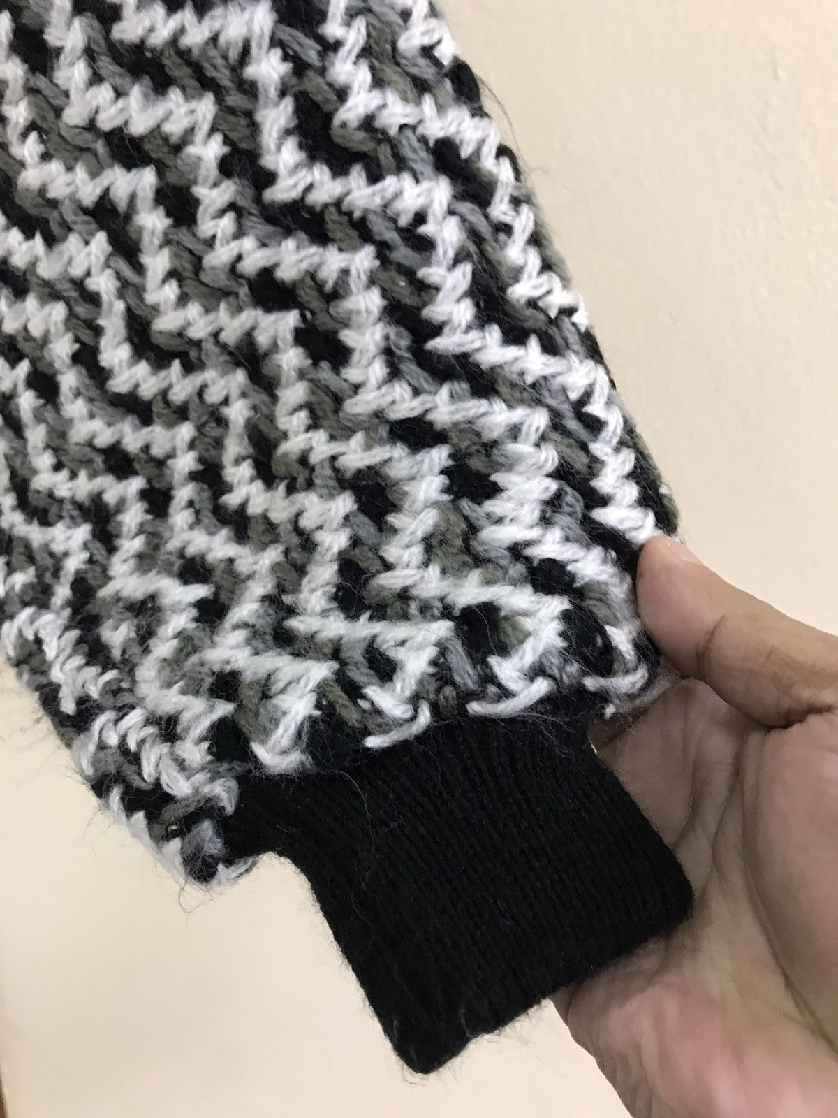 Homespun Knitwear Homespun Cable Knit Sweatshirt Size M / US 6-8 / IT 42-44 - 10 Thumbnail