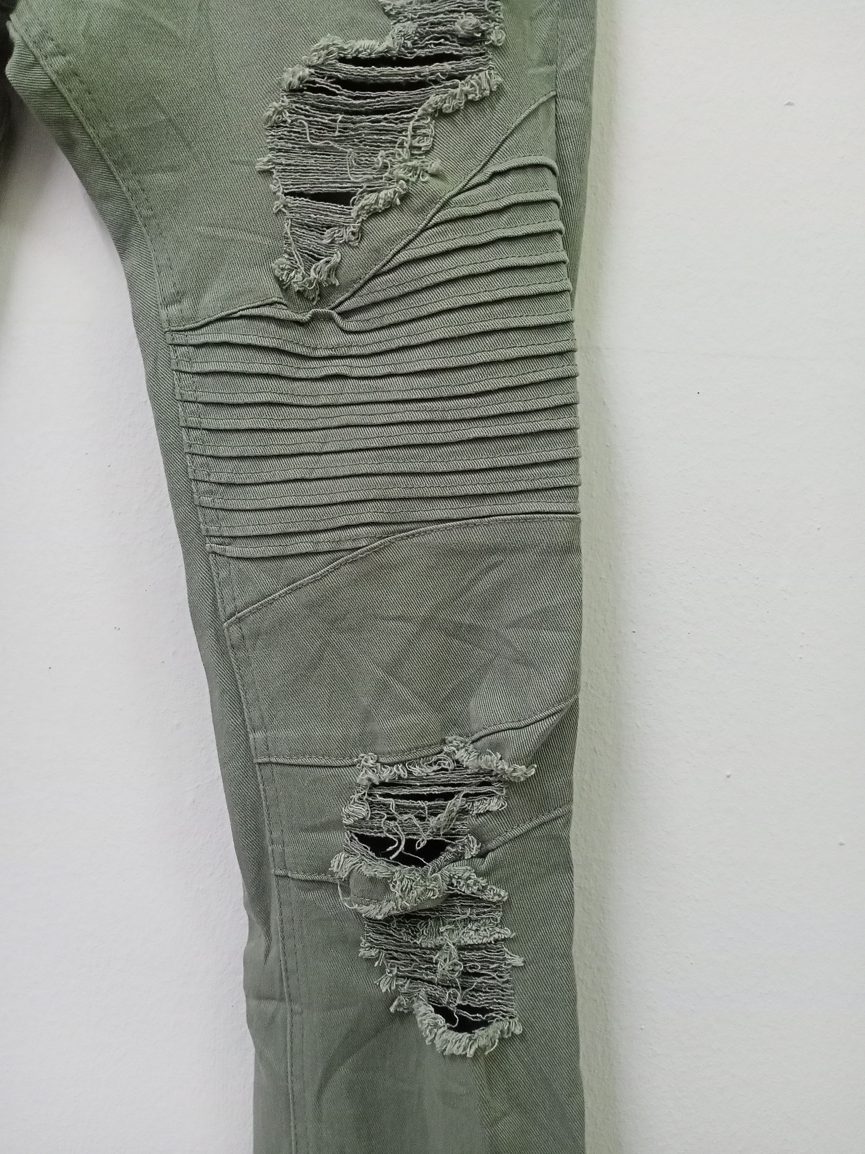 H&M H&M Distressed Skinny Jeans Size US 32 / EU 48 - 5 Thumbnail