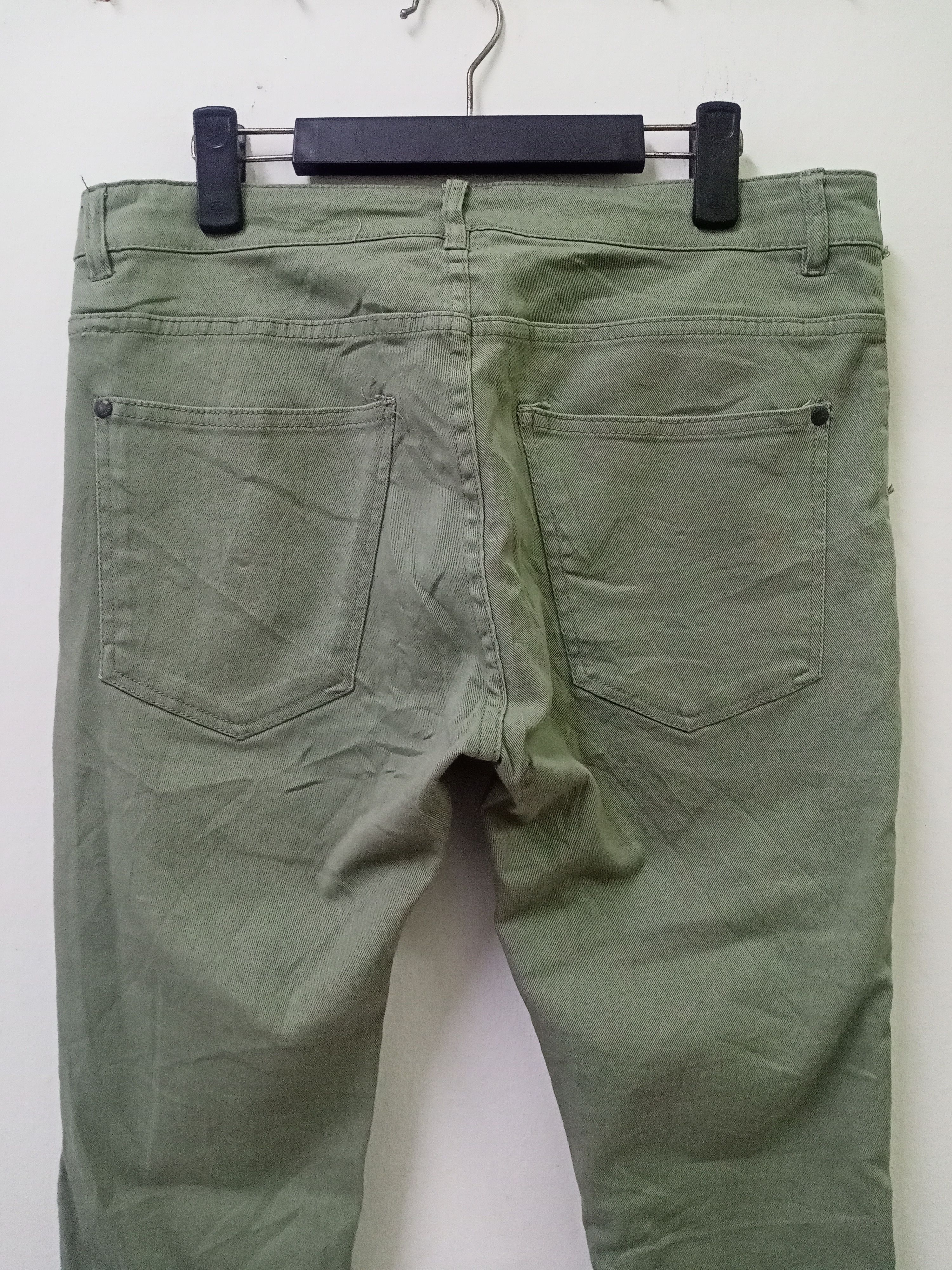 H&M H&M Distressed Skinny Jeans Size US 32 / EU 48 - 8 Thumbnail