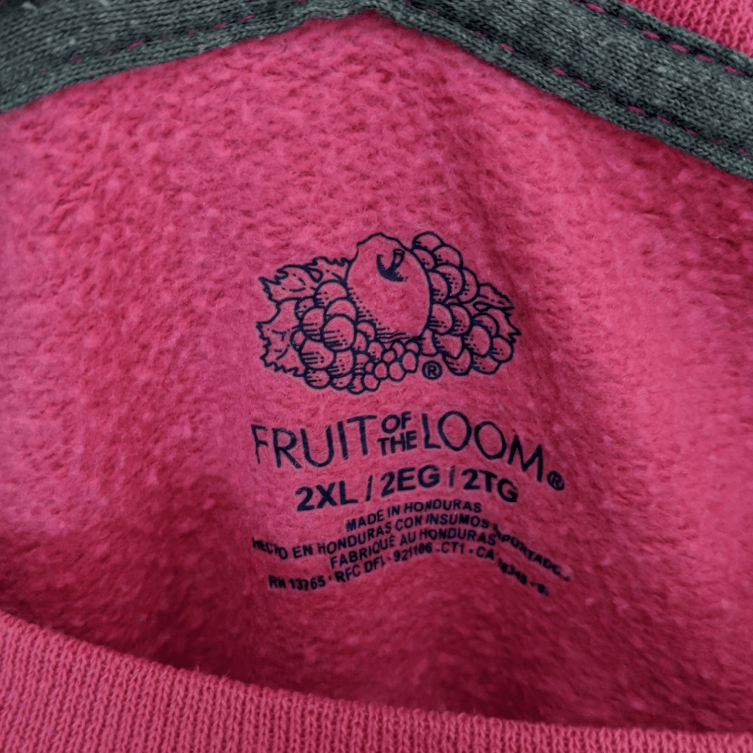 Fruit Of The Loom FRUIT OF THE LOOM Red Plain Jumper Sweatshirt Size US XXL / EU 58 / 5 - 8 Thumbnail