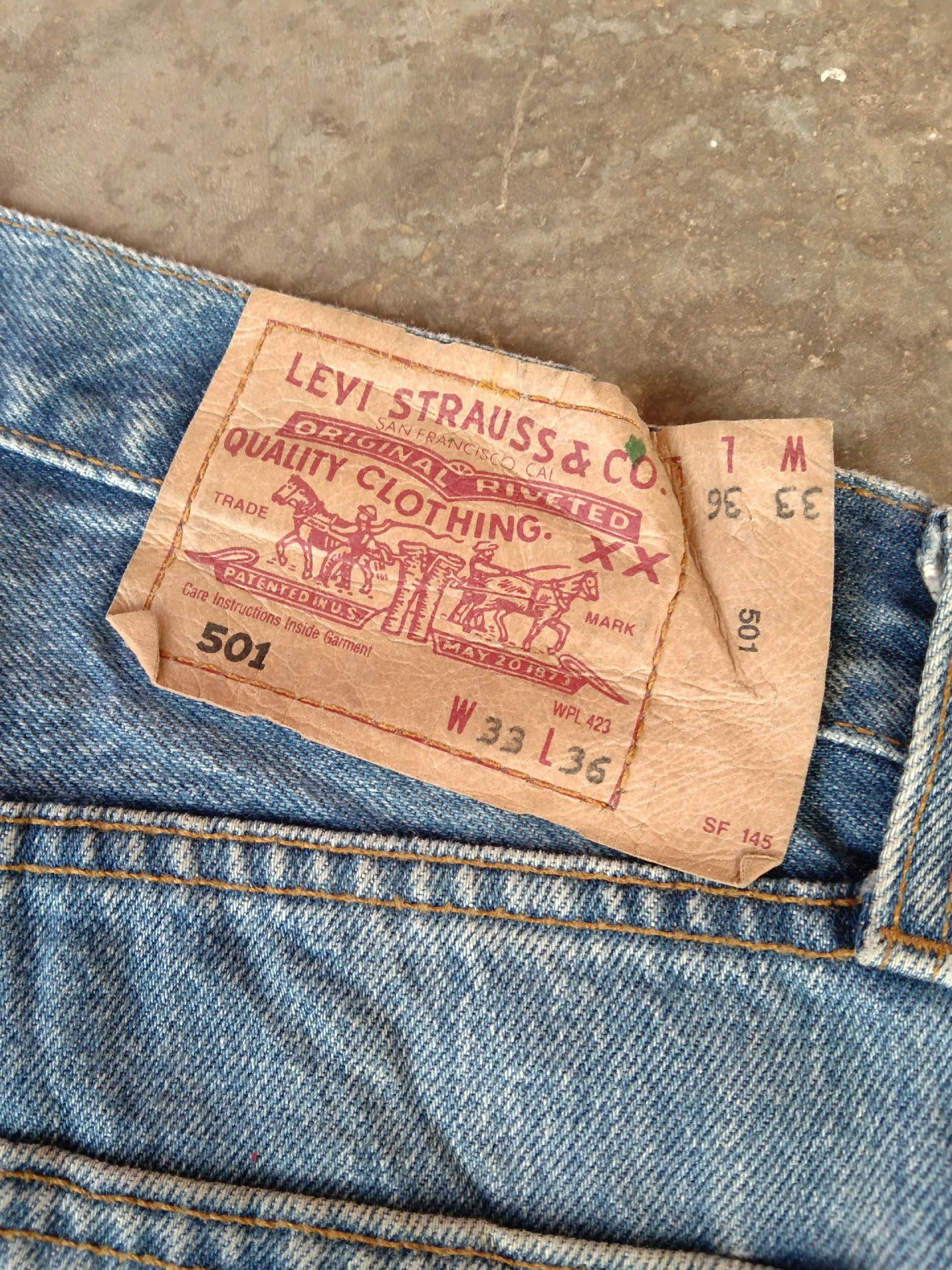 Levi's Vintage Levi's 501 Straight Leg Distressed Jeans 32x33 Size US 32 / EU 48 - 3 Thumbnail