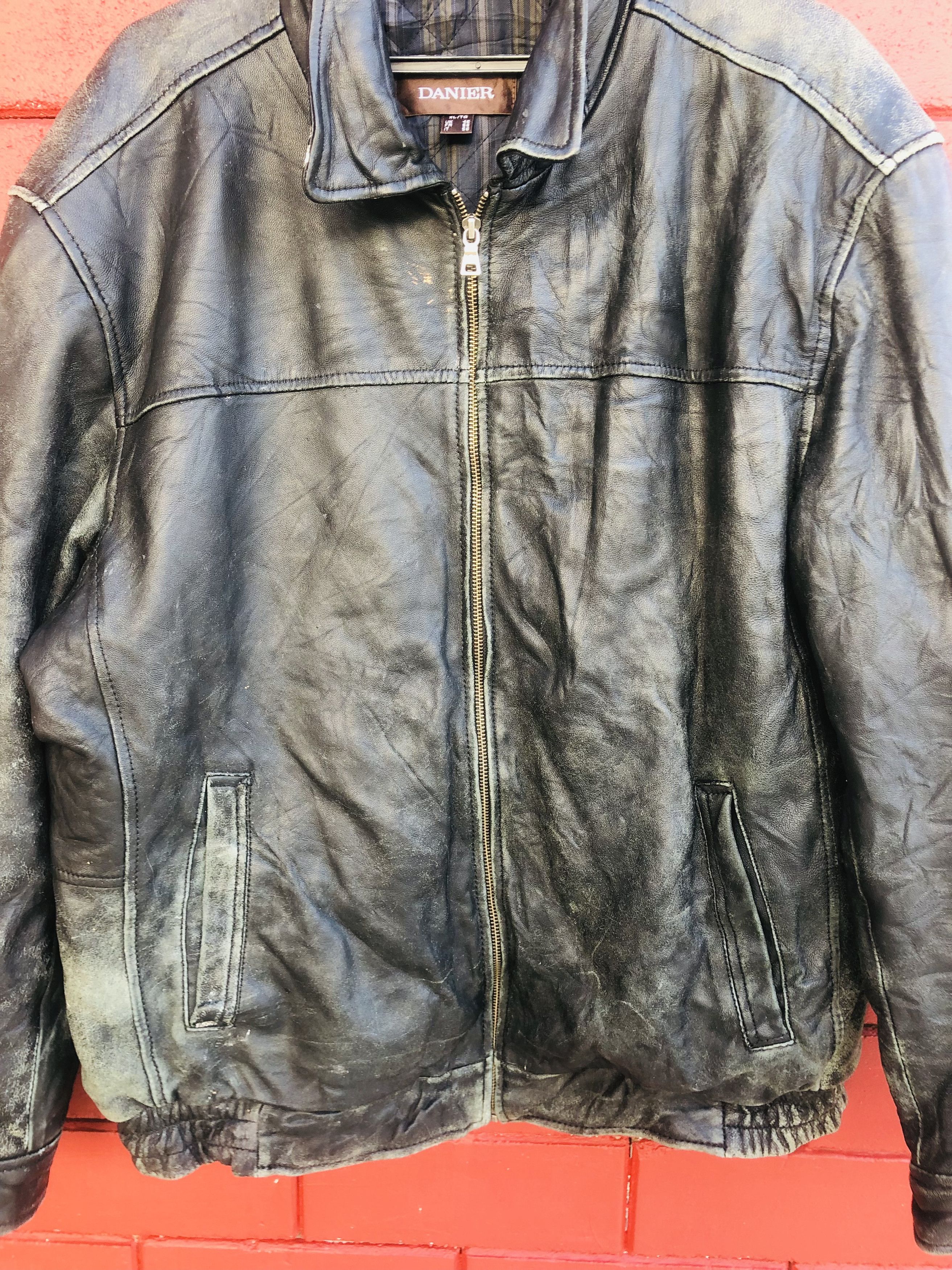Danier × Japanese Brand × Vintage Vintage Danier Japanese Designed Fashion Leather Jacket Size US L / EU 52-54 / 3 - 3 Thumbnail
