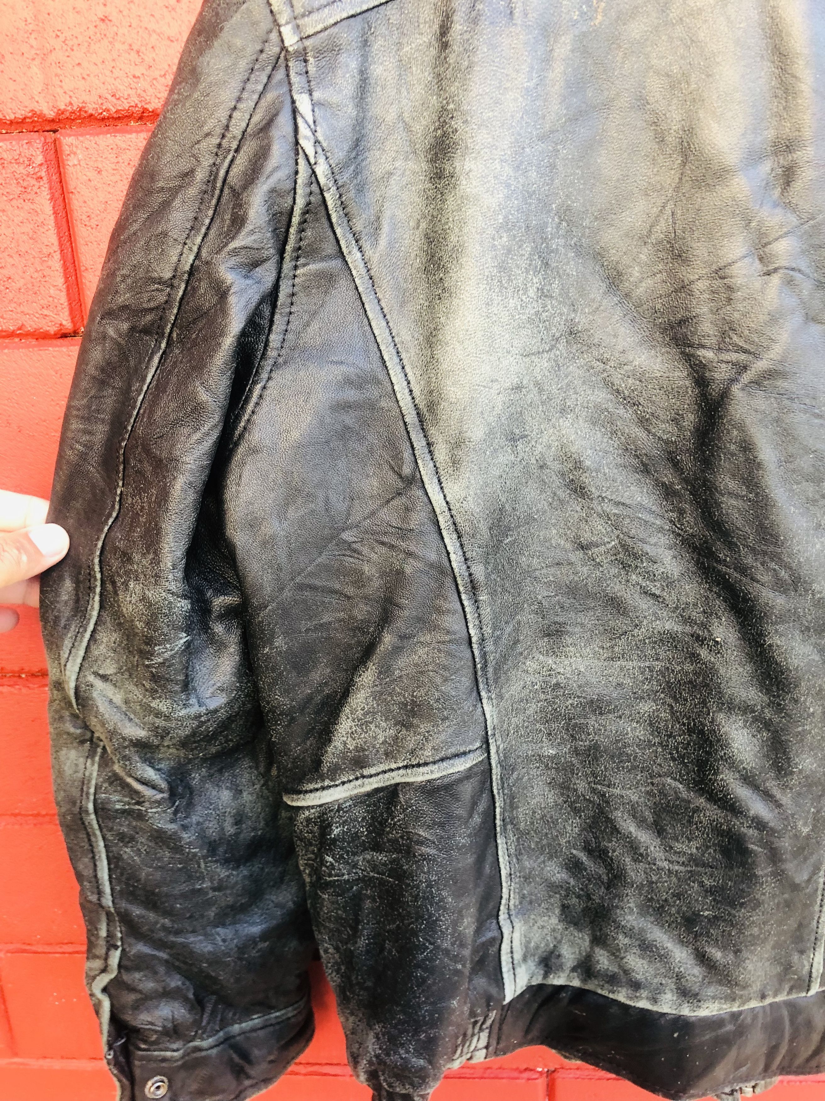 Danier × Japanese Brand × Vintage Vintage Danier Japanese Designed Fashion Leather Jacket Size US L / EU 52-54 / 3 - 7 Thumbnail